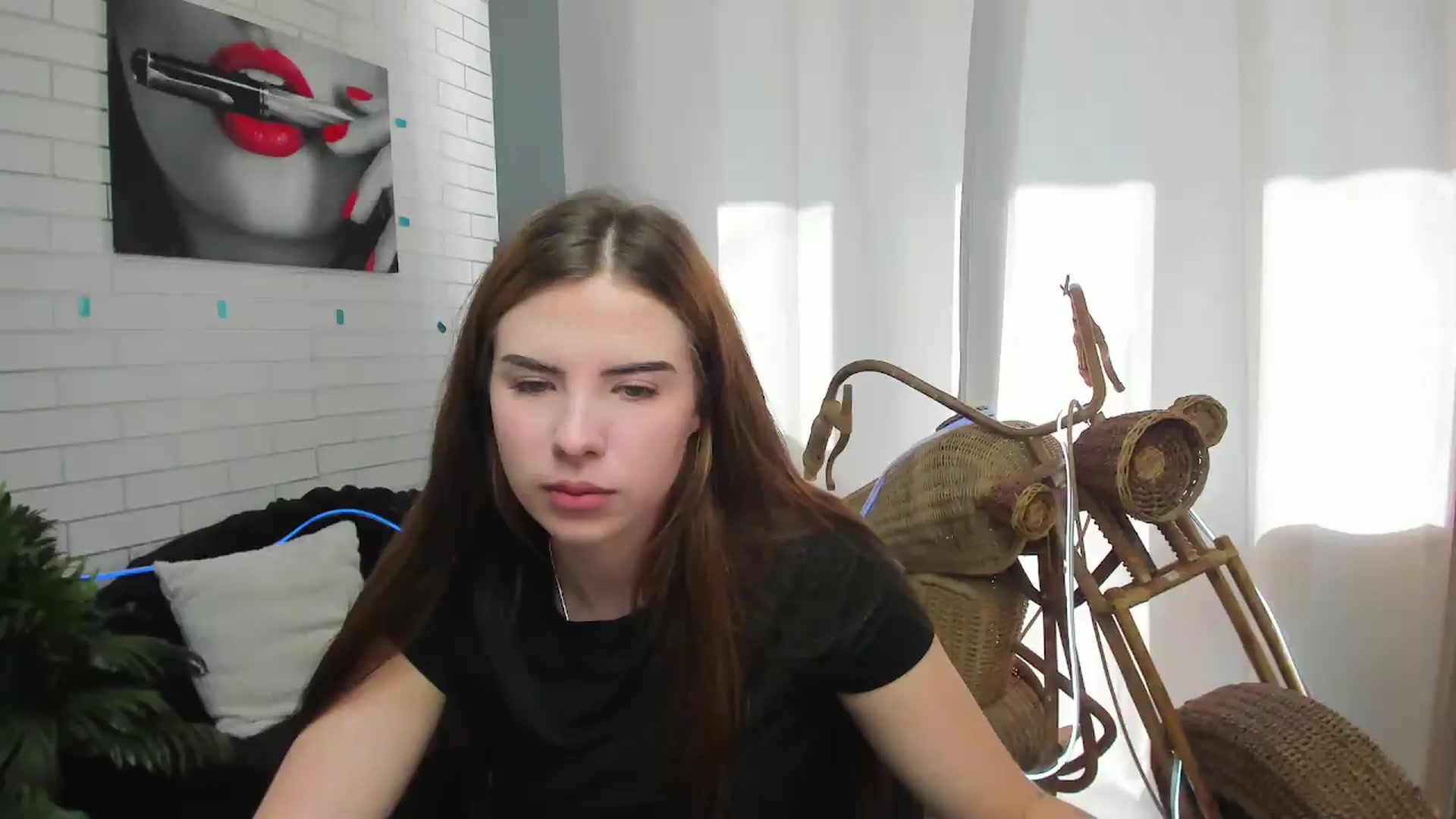 Gallery image thumbnail from KiraVane's myfreecams stream on, 09/10/2026, 07:27 image 8 of 20