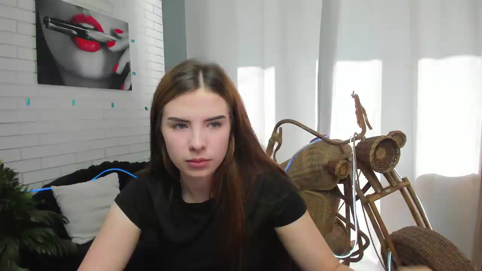 Gallery image thumbnail from KiraVane's myfreecams stream on, 09/10/2026, 07:27 image 7 of 20
