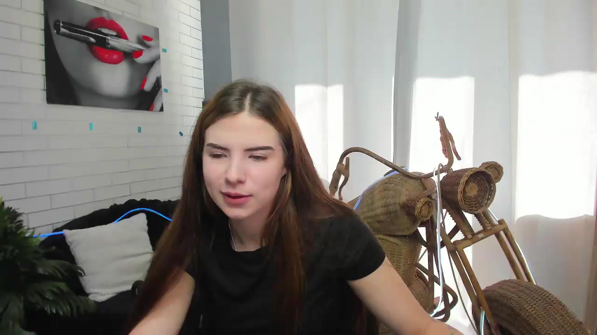 Gallery image thumbnail from KiraVane's myfreecams stream on, 09/10/2026, 07:27 image 11 of 20