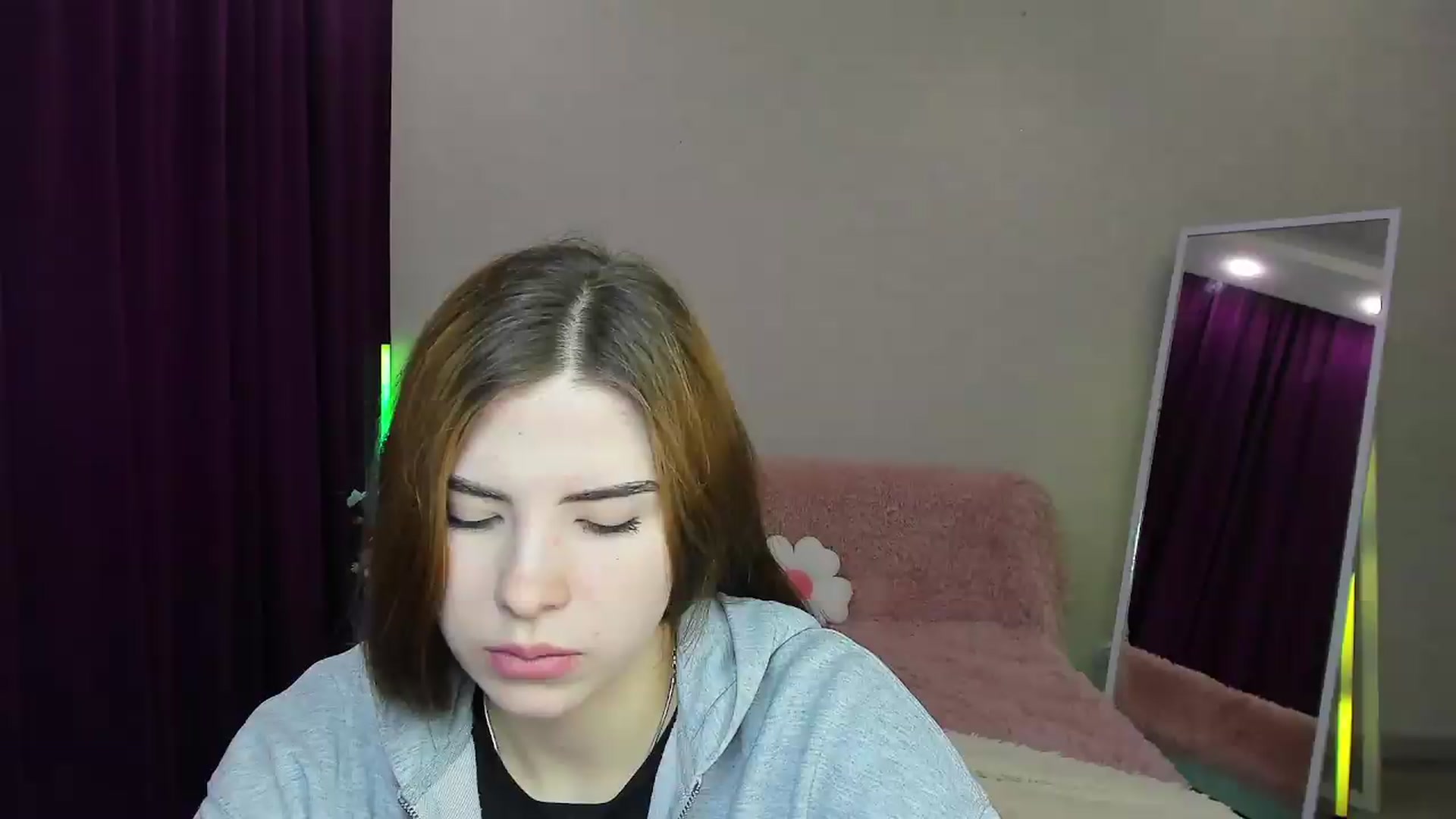 Gallery image thumbnail from KiraVane's myfreecams stream on, 09/15/2026, 07:23 image 4 of 20