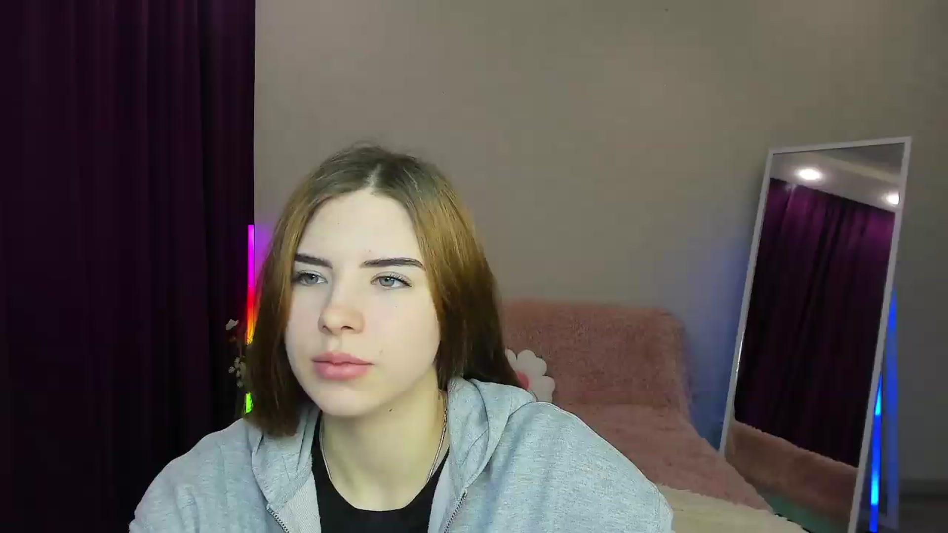 Gallery image thumbnail from KiraVane's myfreecams stream on, 09/15/2026, 07:23 image 3 of 20