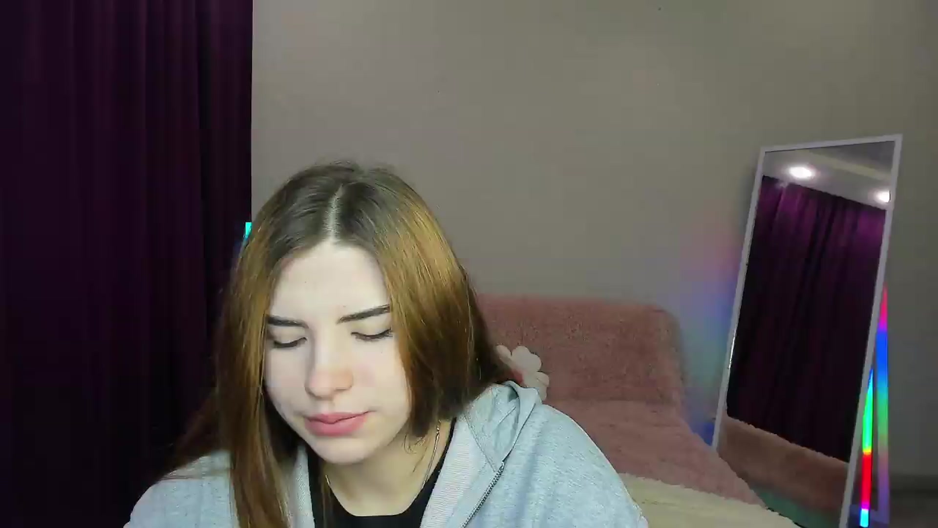 Gallery image thumbnail from KiraVane's myfreecams stream on, 09/15/2026, 07:23 image 12 of 20