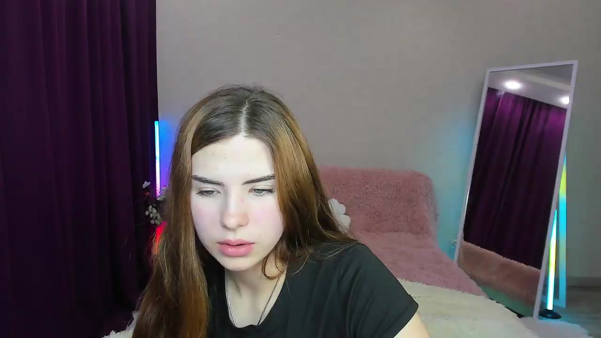 Gallery image thumbnail from KiraVane's myfreecams stream on, 09/15/2026, 10:52 image 20 of 20