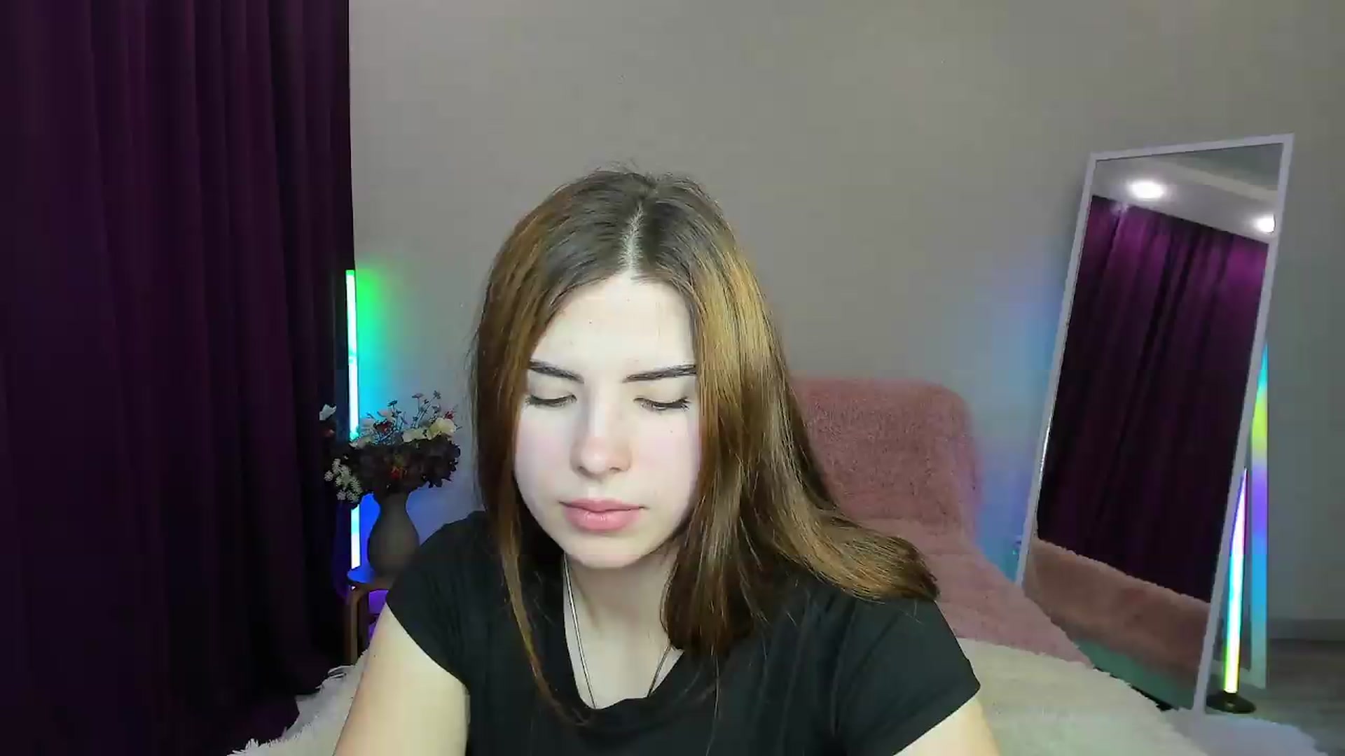 Gallery image thumbnail from KiraVane's myfreecams stream on, 09/15/2026, 10:52 image 13 of 20