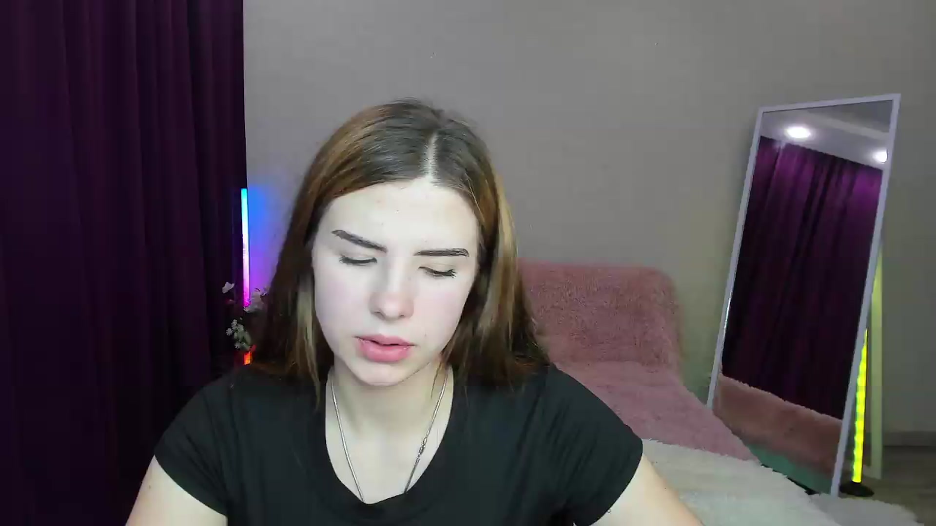 Gallery image thumbnail from KiraVane's myfreecams stream on, 09/15/2026, 11:20 image 6 of 20