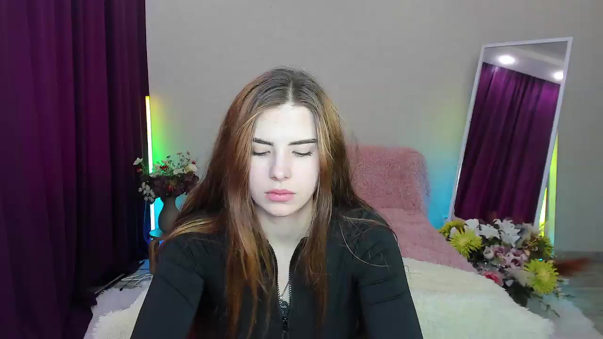 Gallery image thumbnail from KiraVane's myfreecams stream on, 09/16/2026, 11:09 image 13 of 20