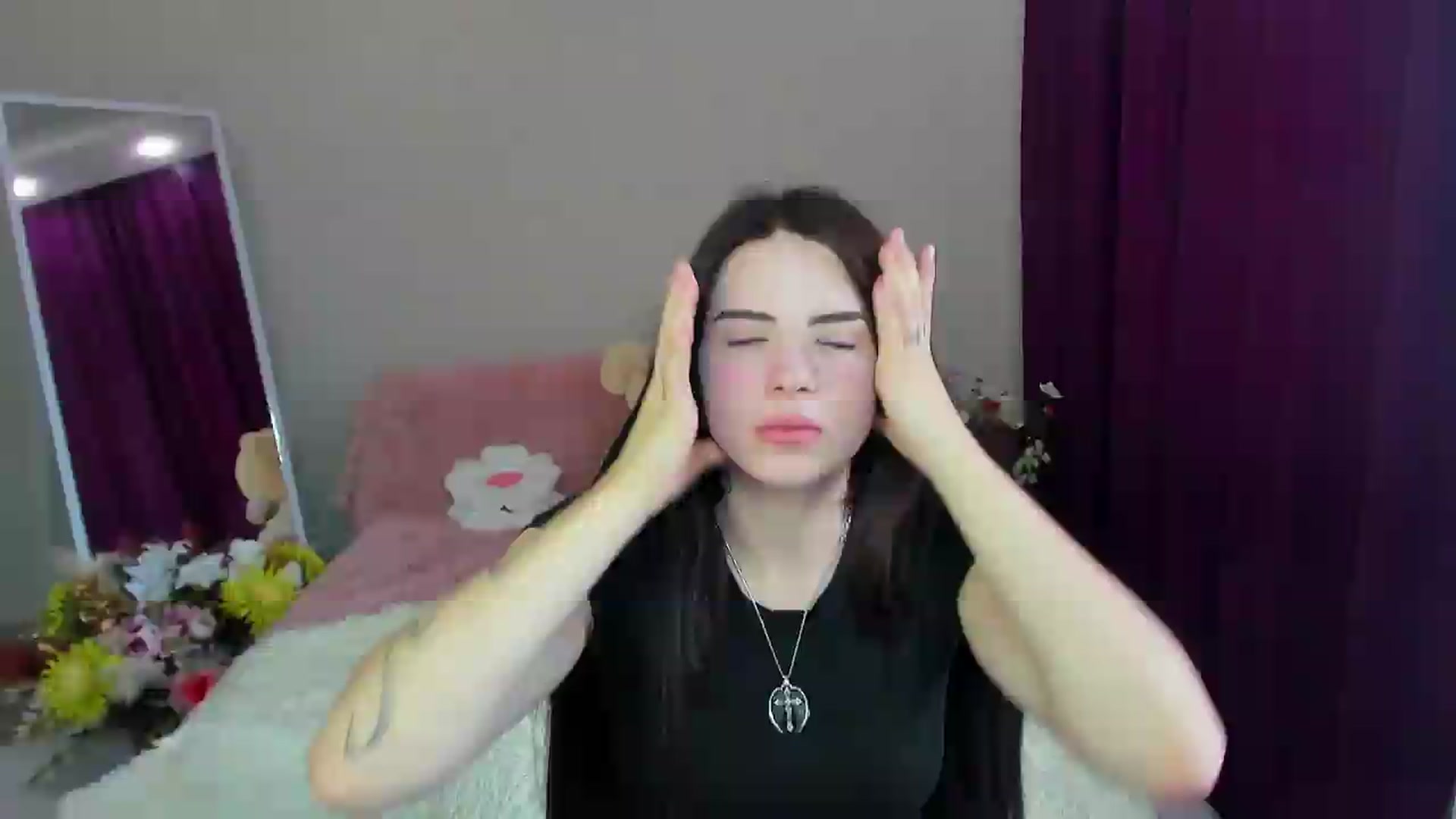 Gallery image thumbnail from KiraVane's myfreecams stream on, 09/20/2026, 07:41 image 4 of 20