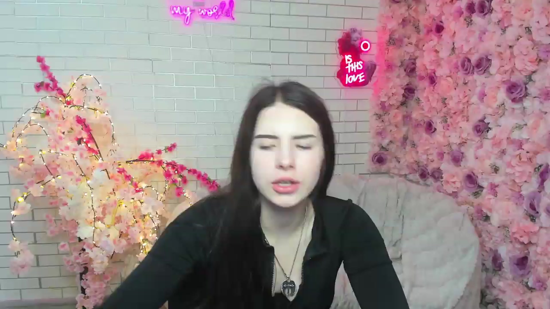Gallery image thumbnail from KiraVane's myfreecams stream on, 09/23/2026, 14:49 image 7 of 20