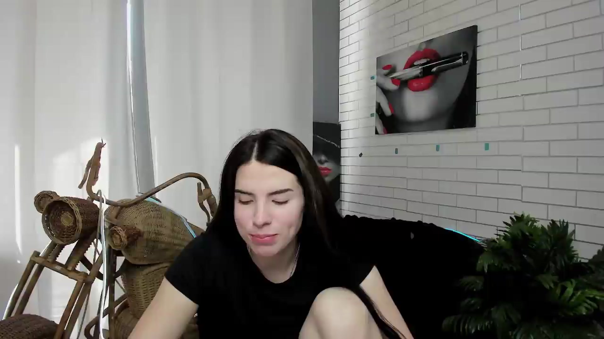 Gallery image thumbnail from KiraVane's myfreecams stream on, 09/25/2026, 08:29 image 15 of 20