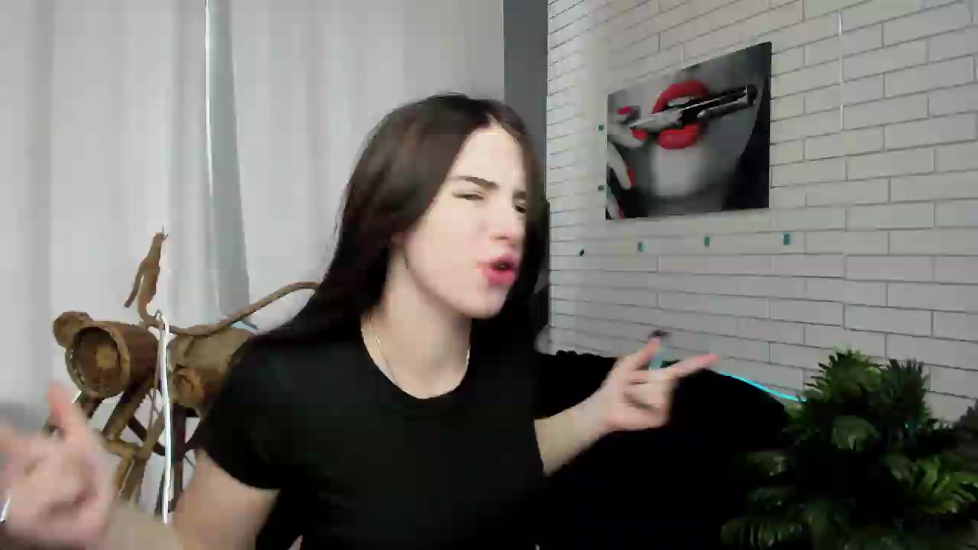 Gallery image thumbnail from KiraVane's myfreecams stream on, 09/25/2026, 08:29 image 4 of 20