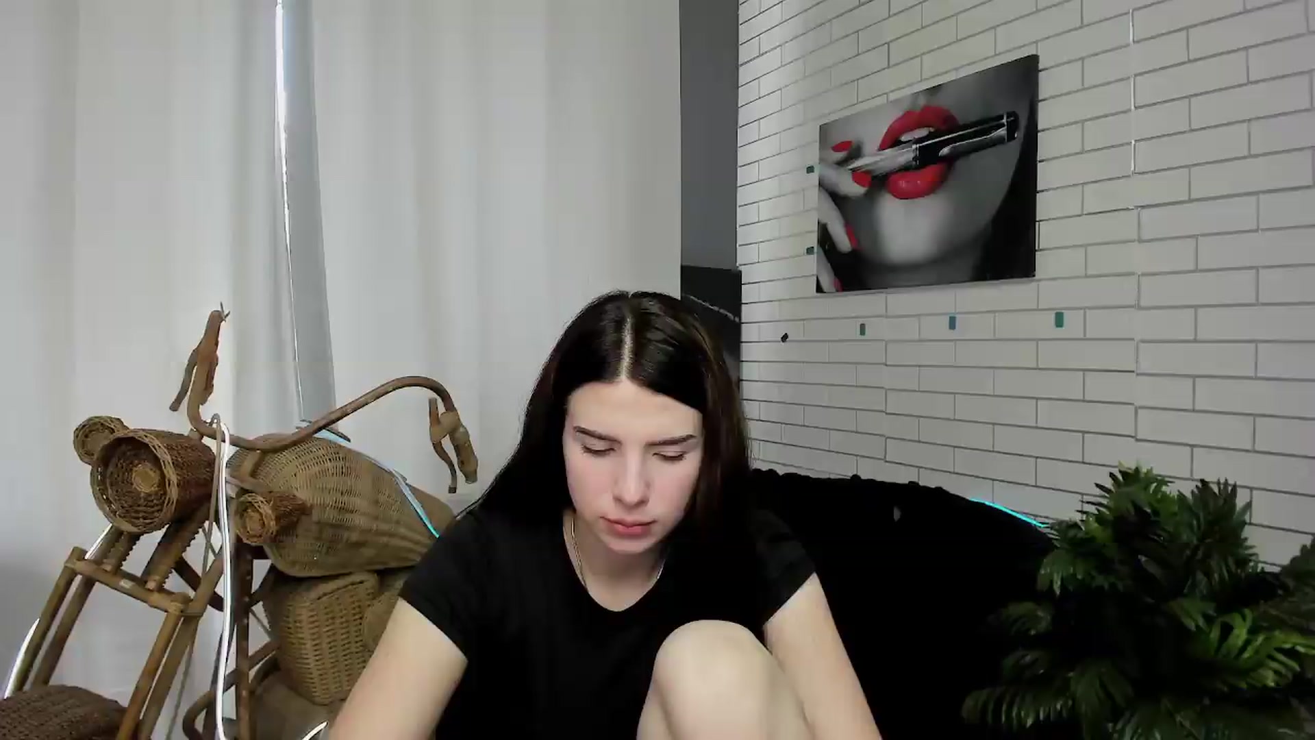 Gallery image thumbnail from KiraVane's myfreecams stream on, 09/25/2026, 08:29 image 16 of 20