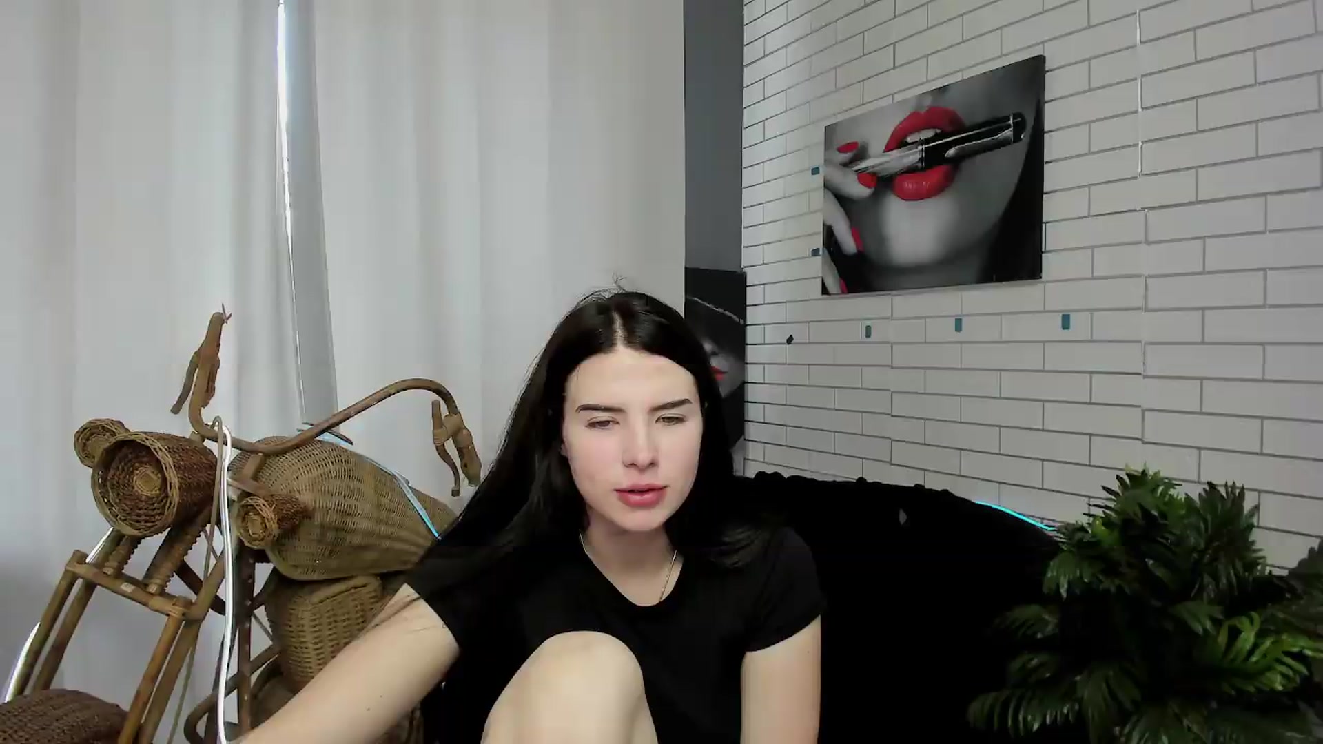 Gallery image thumbnail from KiraVane's myfreecams stream on, 09/25/2026, 08:29 image 12 of 20