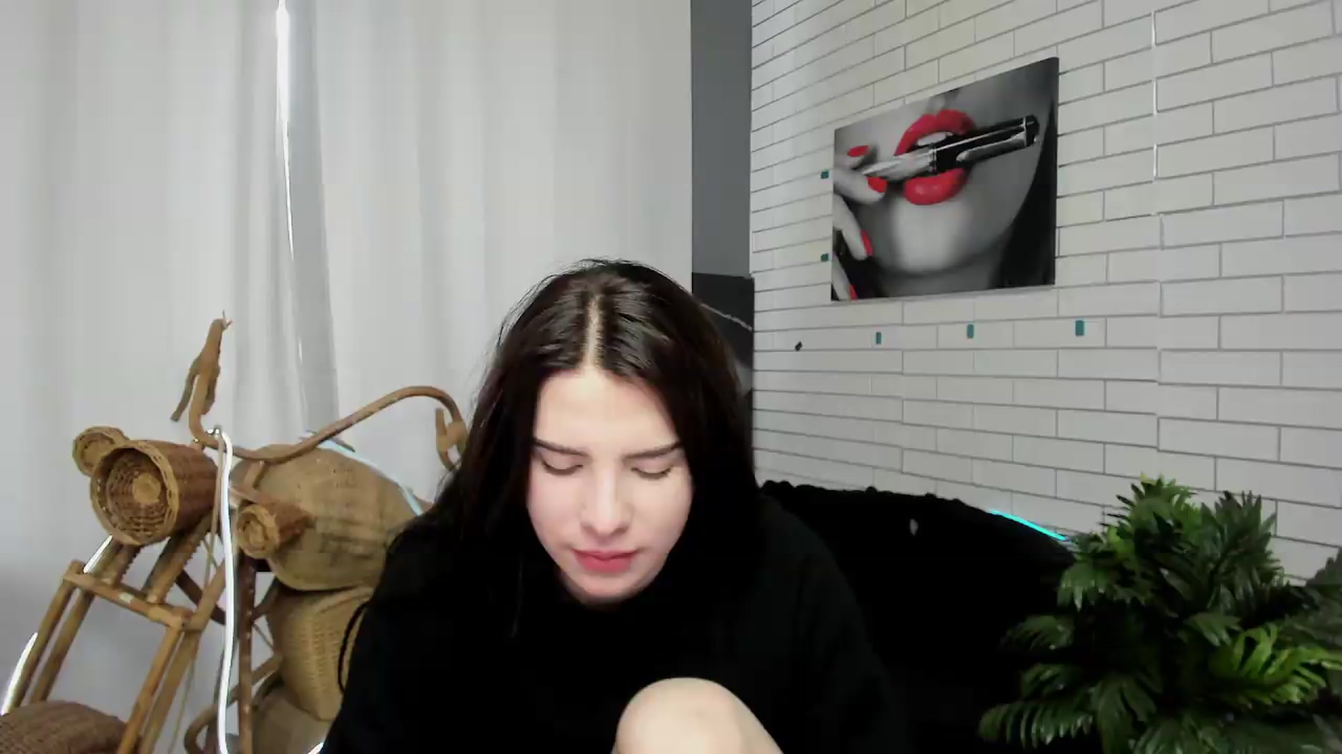 Gallery image thumbnail from KiraVane's myfreecams stream on, 09/25/2026, 09:34 image 5 of 20