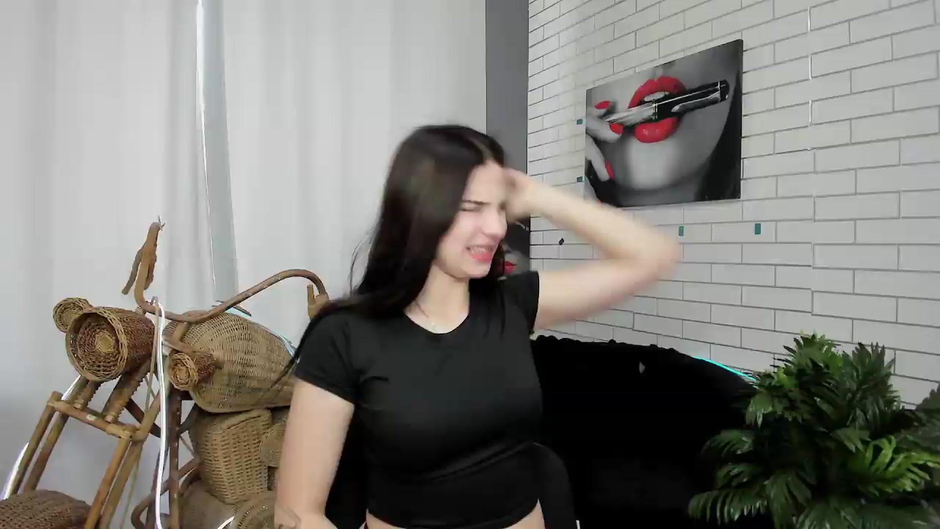 Gallery image thumbnail from KiraVane's myfreecams stream on, 09/25/2026, 10:02 image 6 of 20