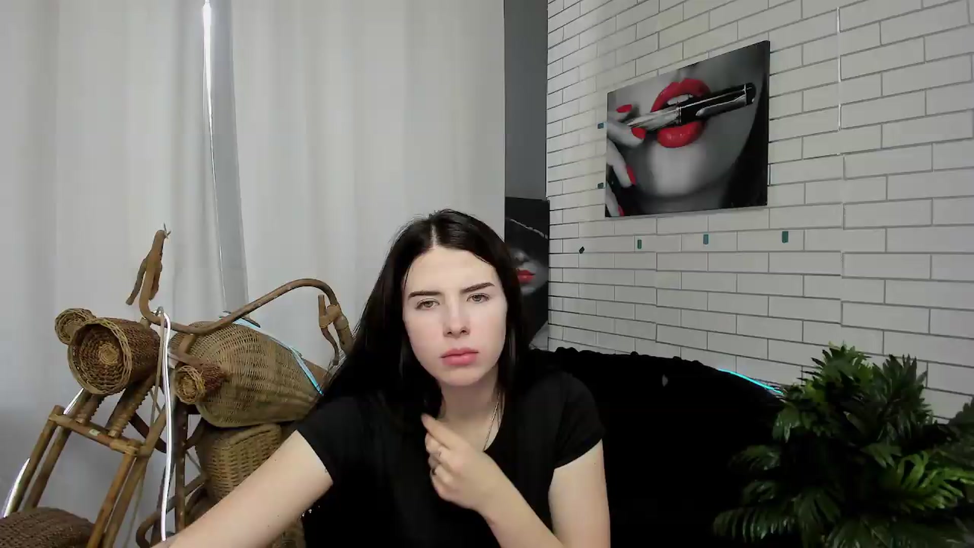 Gallery image thumbnail from KiraVane's myfreecams stream on, 09/25/2026, 10:02 image 13 of 20
