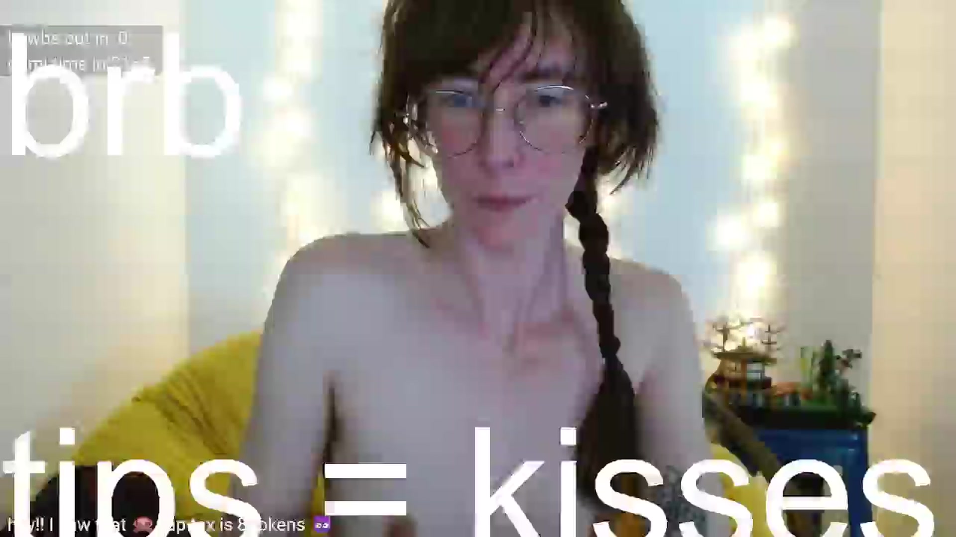 Gallery image thumbnail from Kira_'s myfreecams stream on, 06/02/2024, 20:36 image 5 of 20