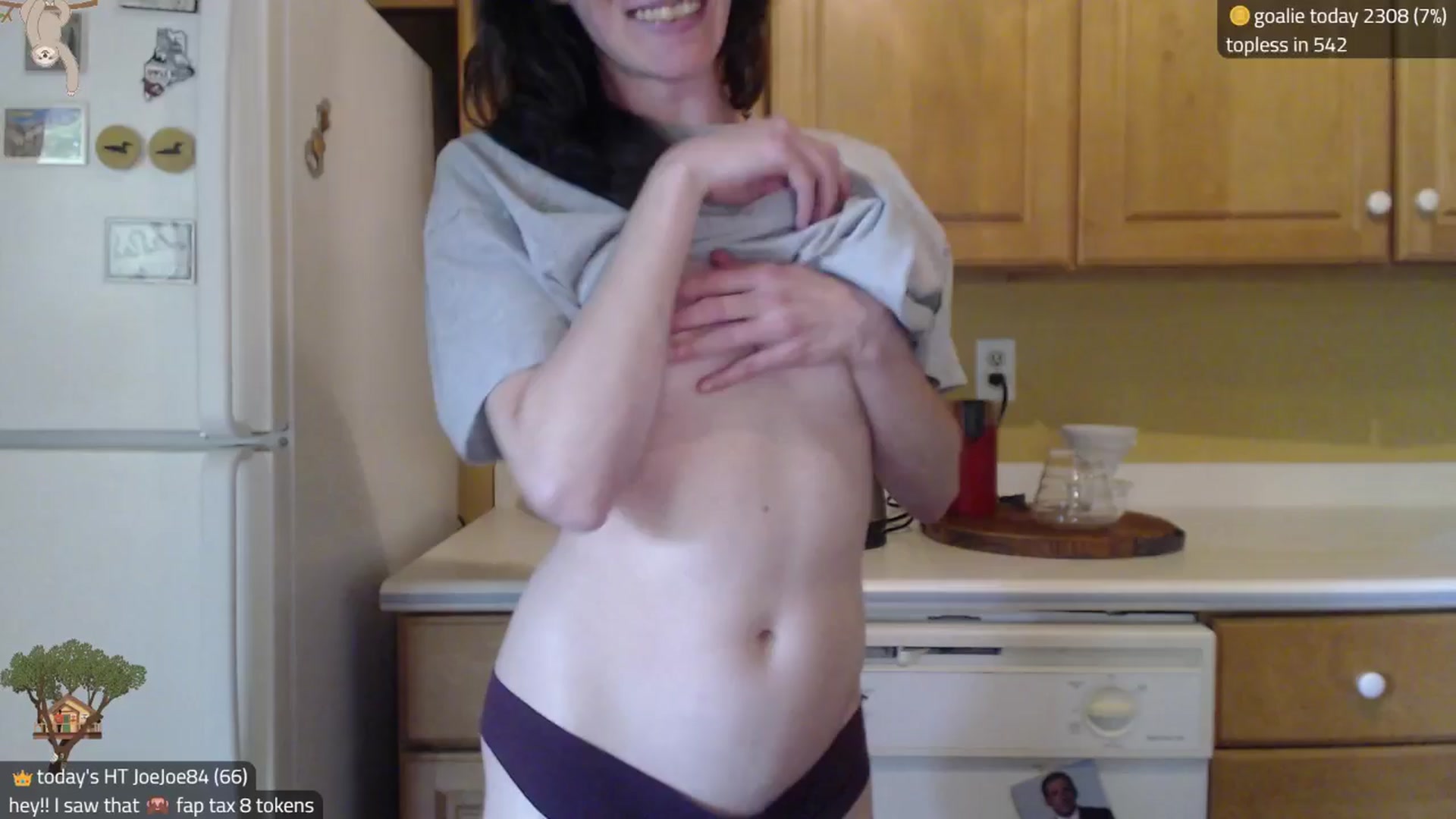 Gallery image thumbnail from Kira_'s myfreecams stream on, 08/20/2025, 15:47 image 4 of 20