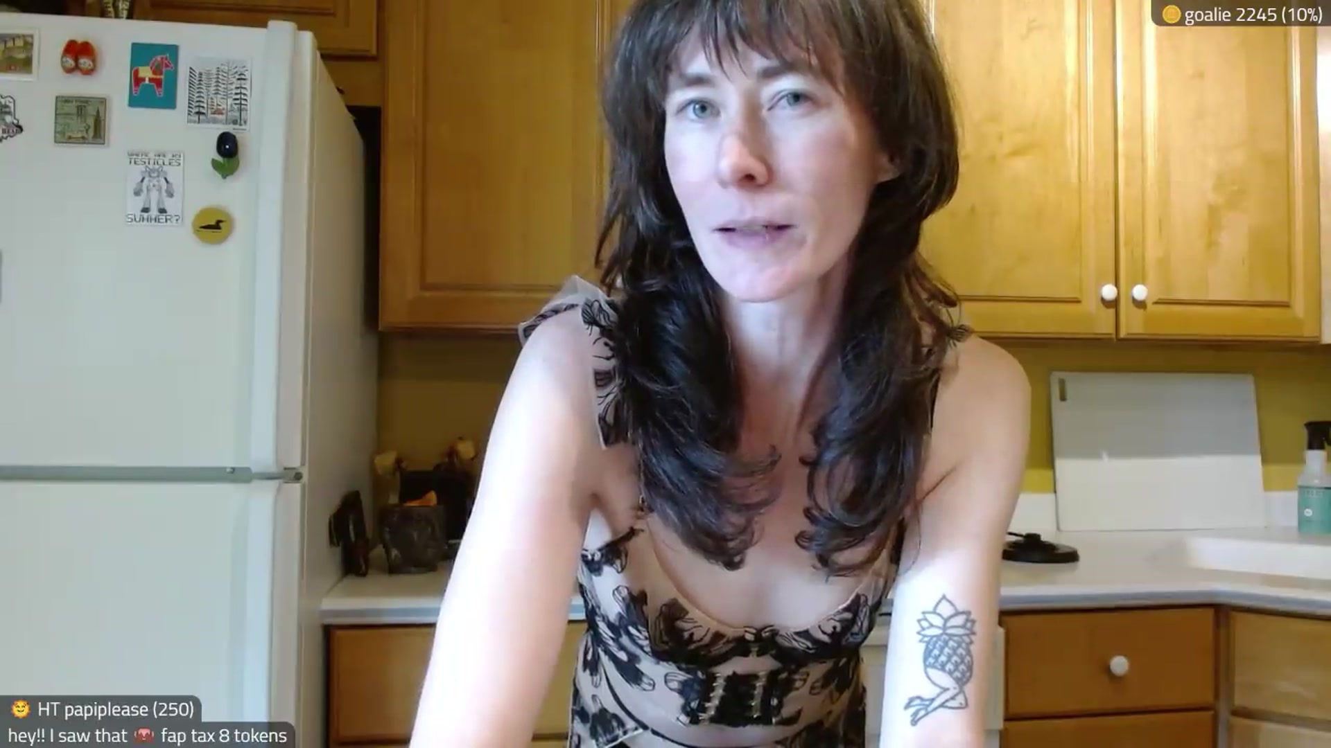 Gallery image thumbnail from Kira_'s myfreecams stream on, 08/03/2026, 14:01 image 10 of 20