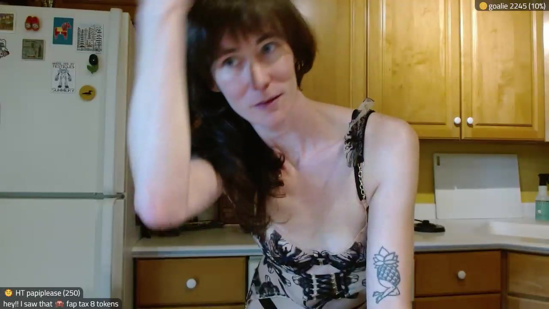 Gallery image thumbnail from Kira_'s myfreecams stream on, 08/03/2026, 14:01 image 11 of 20