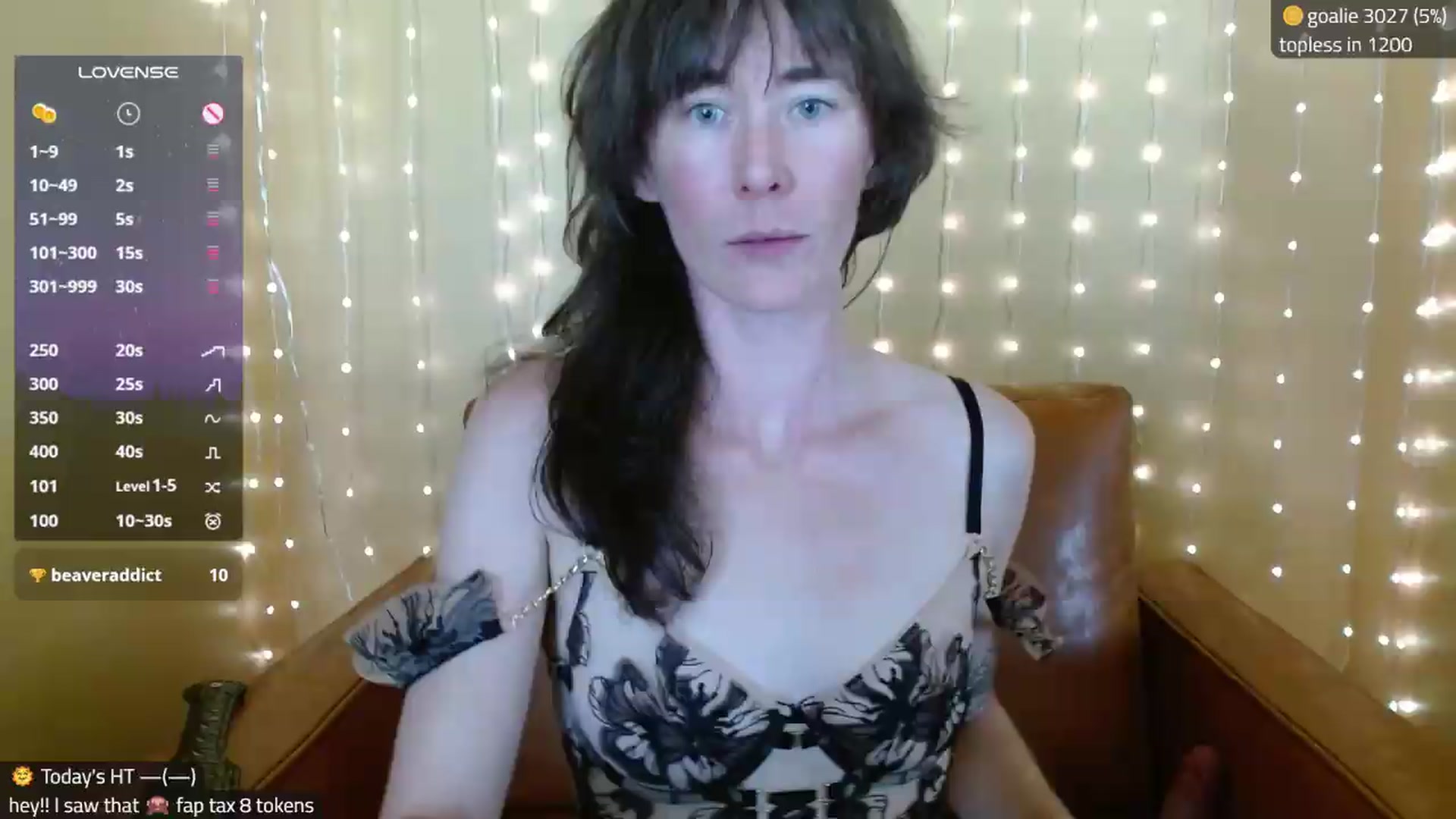 Gallery image thumbnail from Kira_'s myfreecams stream on, 08/17/2026, 18:41 image 8 of 20