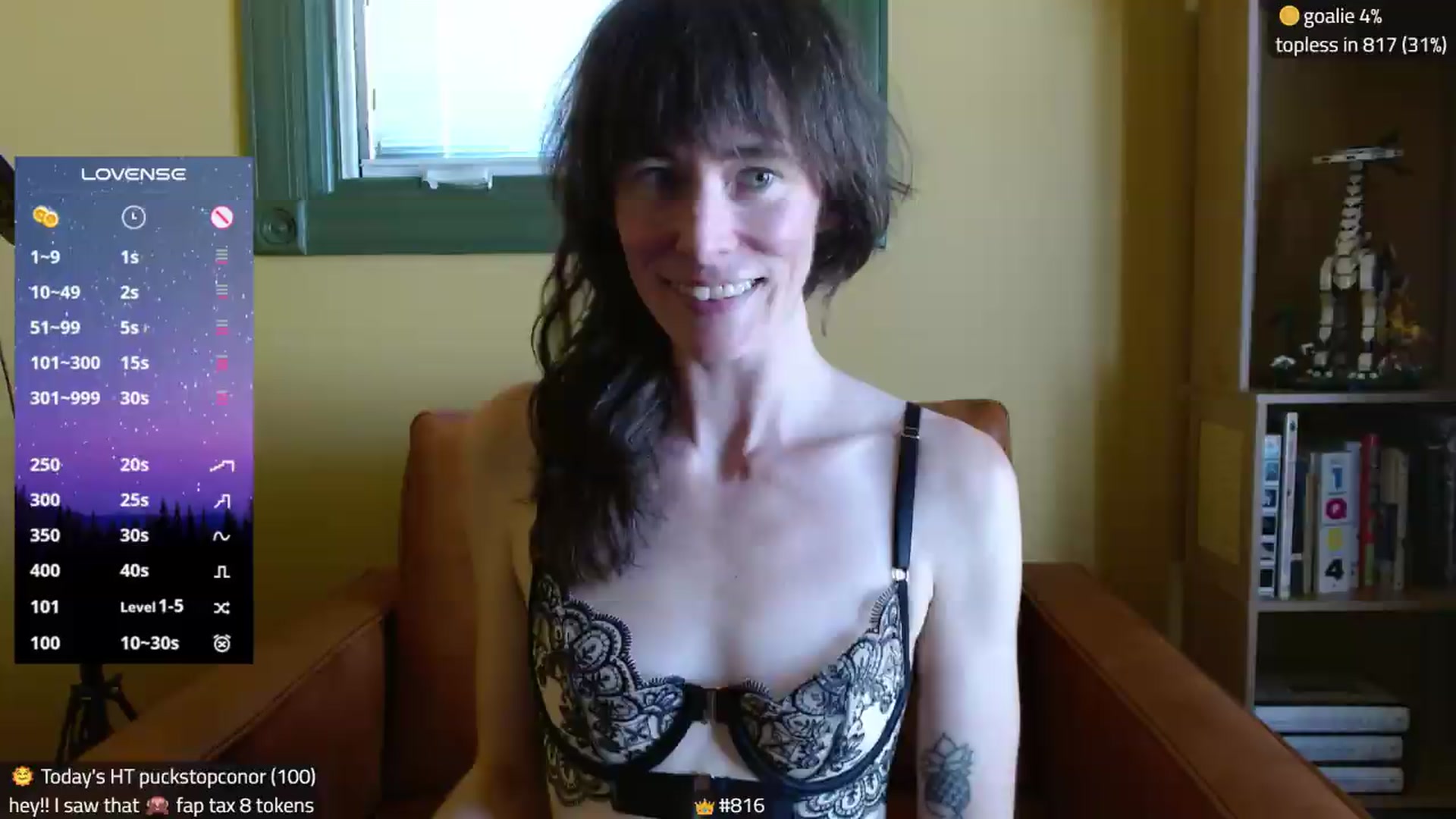 Gallery image thumbnail from Kira_'s myfreecams stream on, 09/01/2026, 16:55 image 6 of 20