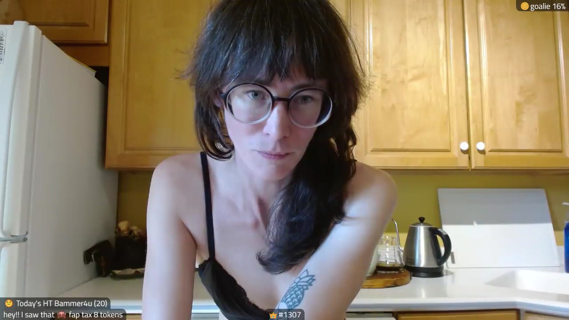 Gallery image thumbnail from Kira_'s myfreecams stream on, 09/02/2026, 13:57 image 6 of 20