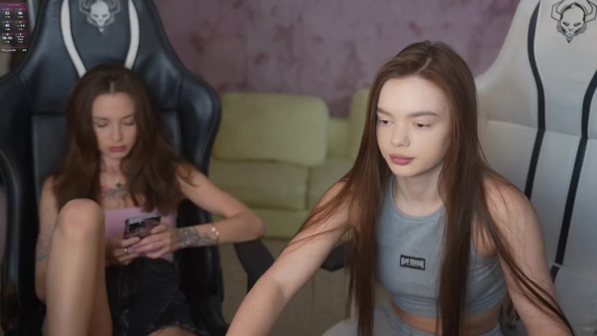 Gallery image thumbnail from Kirasolo's myfreecams stream on, 07/01/2025, 15:15 image 15 of 20