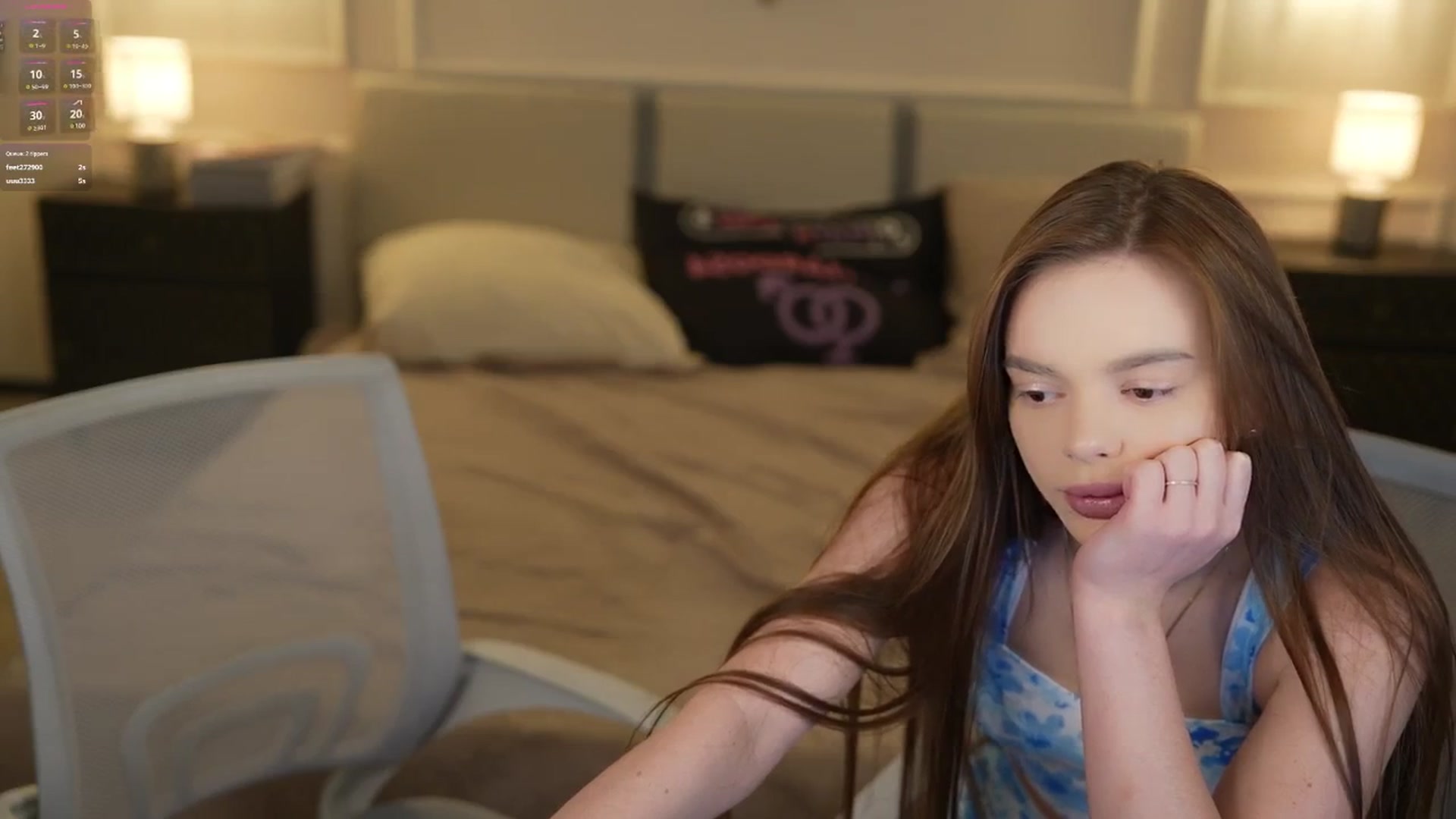 Gallery image thumbnail from Kirasolo's myfreecams stream on, 07/06/2025, 16:16 image 4 of 20