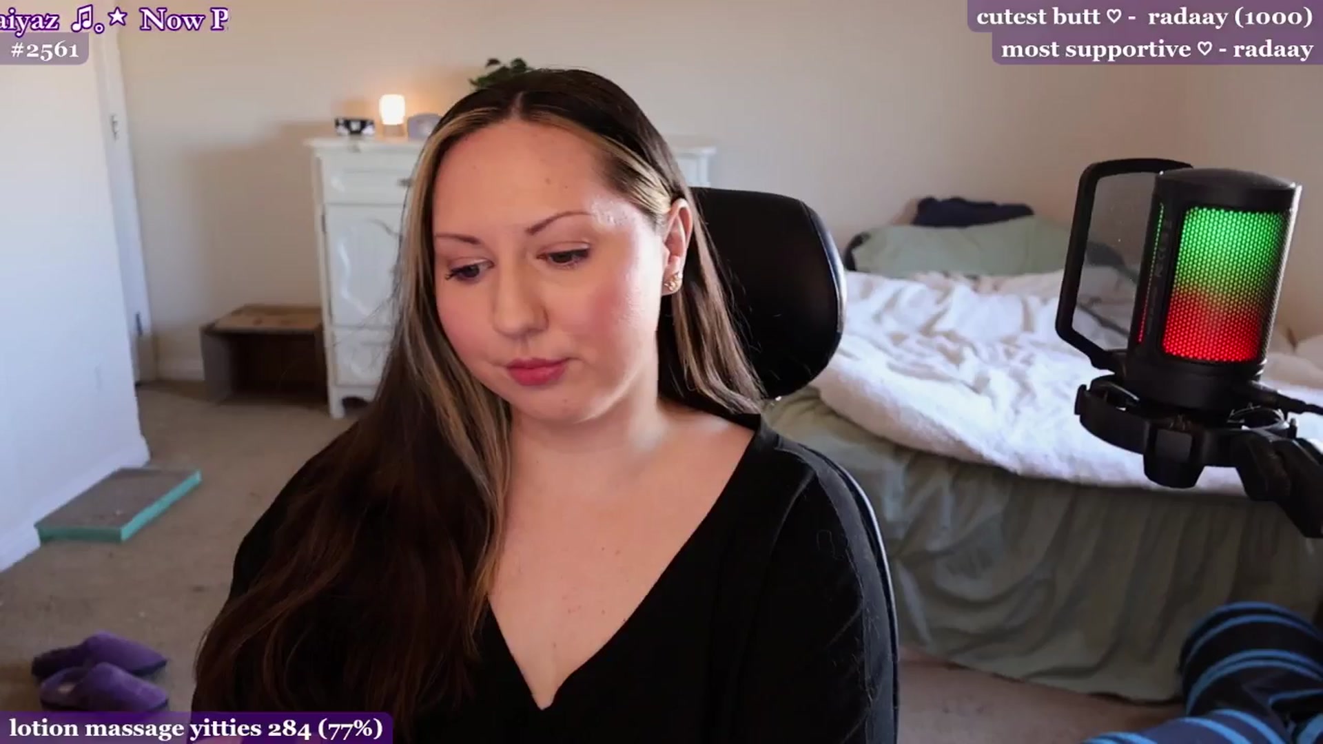 Gallery image thumbnail from Kirby's myfreecams stream on, 10/07/2025, 23:45 image 14 of 20