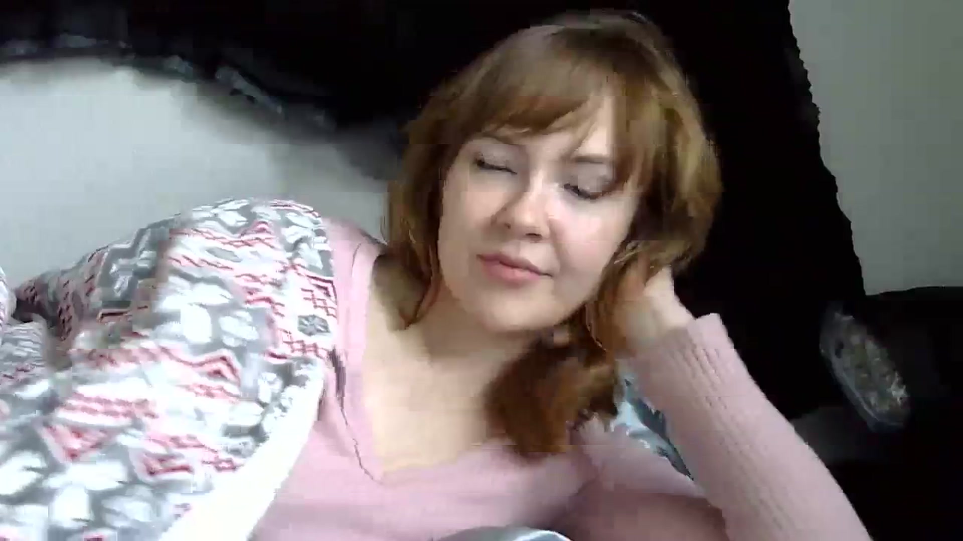 Gallery image thumbnail from KirbyCutie's myfreecams stream on, 03/14/2024, 18:39 image 8 of 20