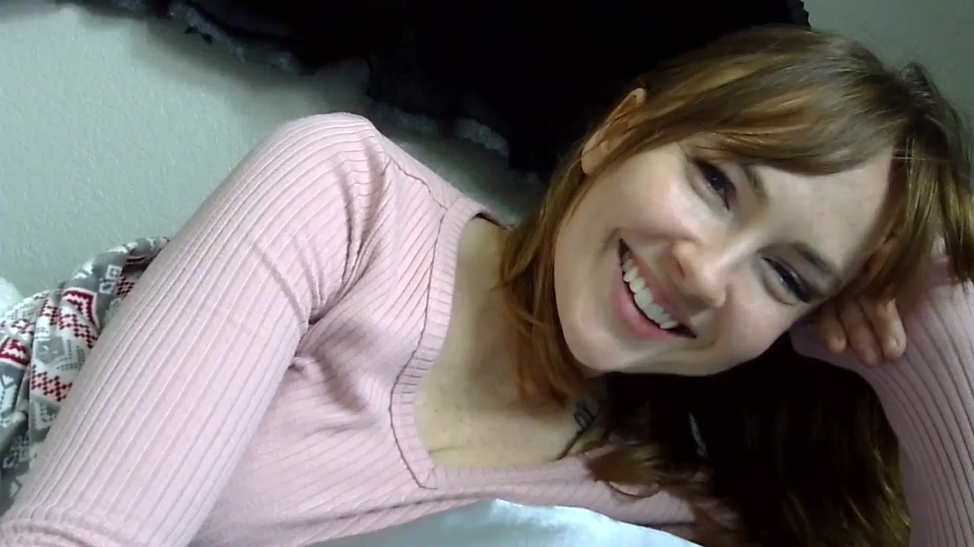 Gallery image thumbnail from KirbyCutie's myfreecams stream on, 03/14/2024, 18:39 image 12 of 20