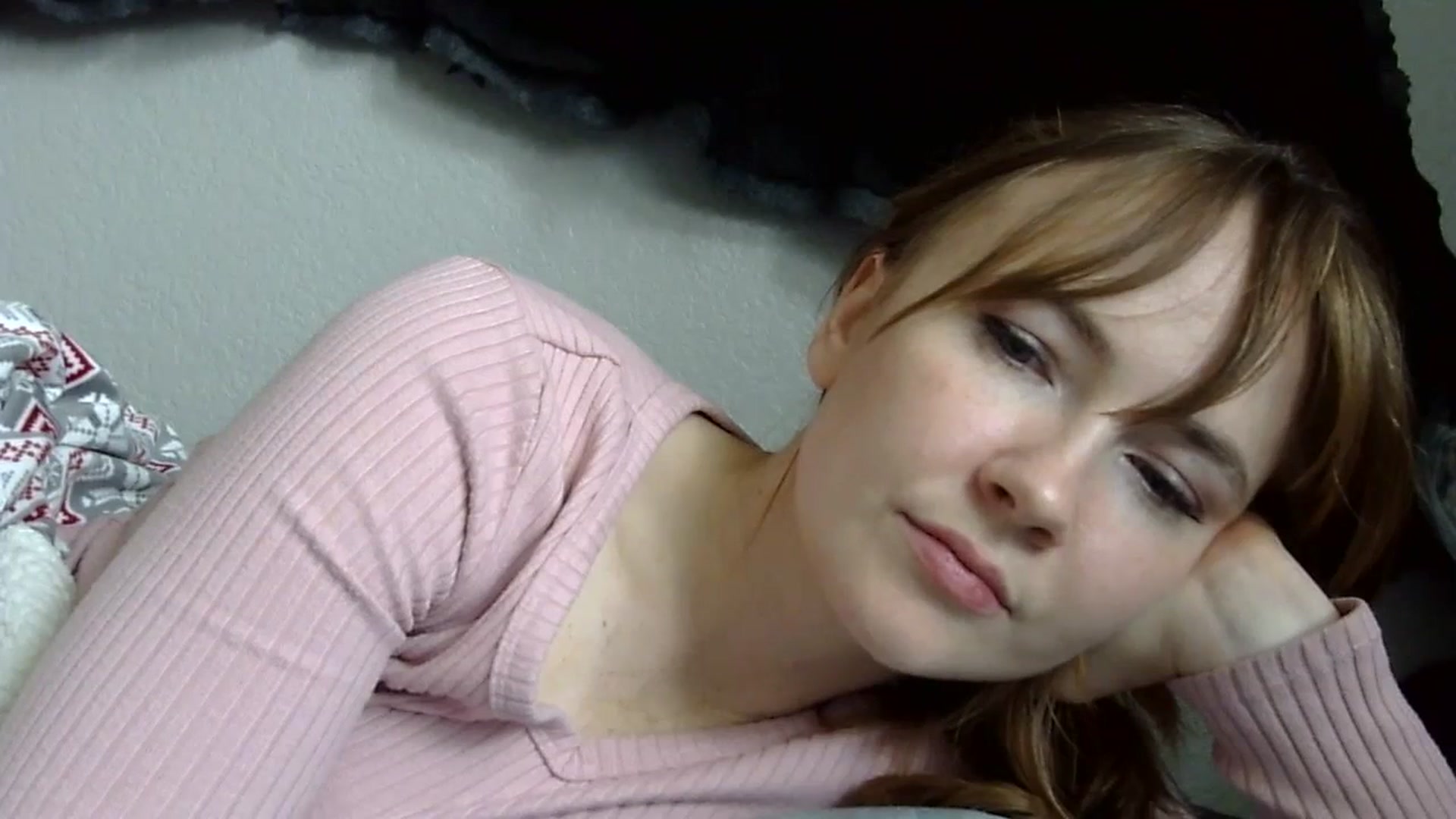 Gallery image thumbnail from KirbyCutie's myfreecams stream on, 03/14/2024, 18:39 image 15 of 20