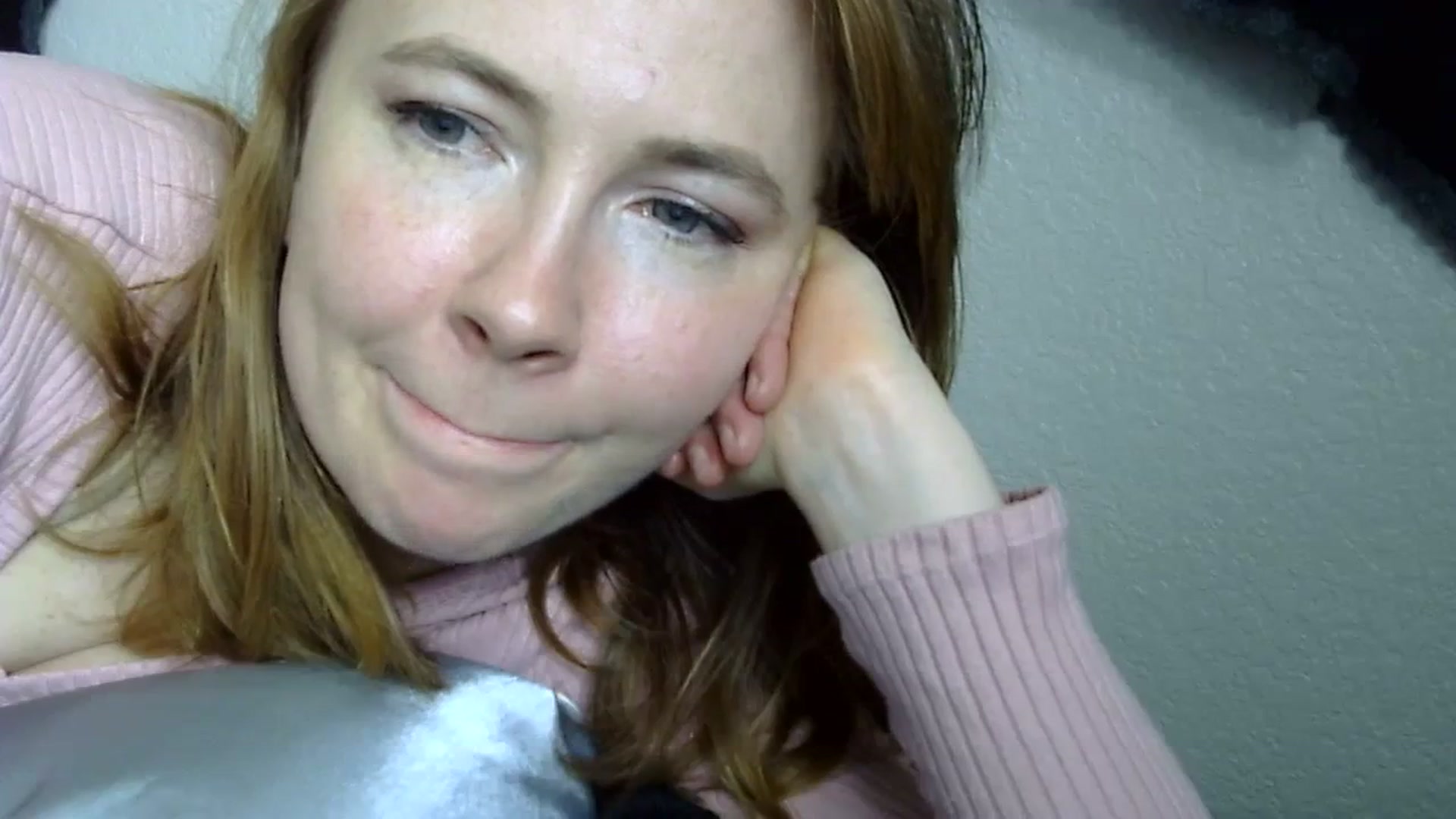 Gallery image thumbnail from KirbyCutie's myfreecams stream on, 03/14/2024, 20:29 image 5 of 20
