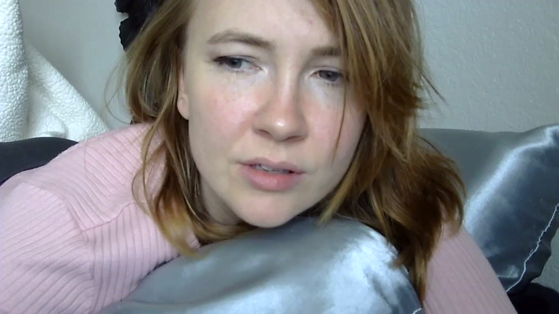 Gallery image thumbnail from KirbyCutie's myfreecams stream on, 03/14/2024, 20:29 image 15 of 20