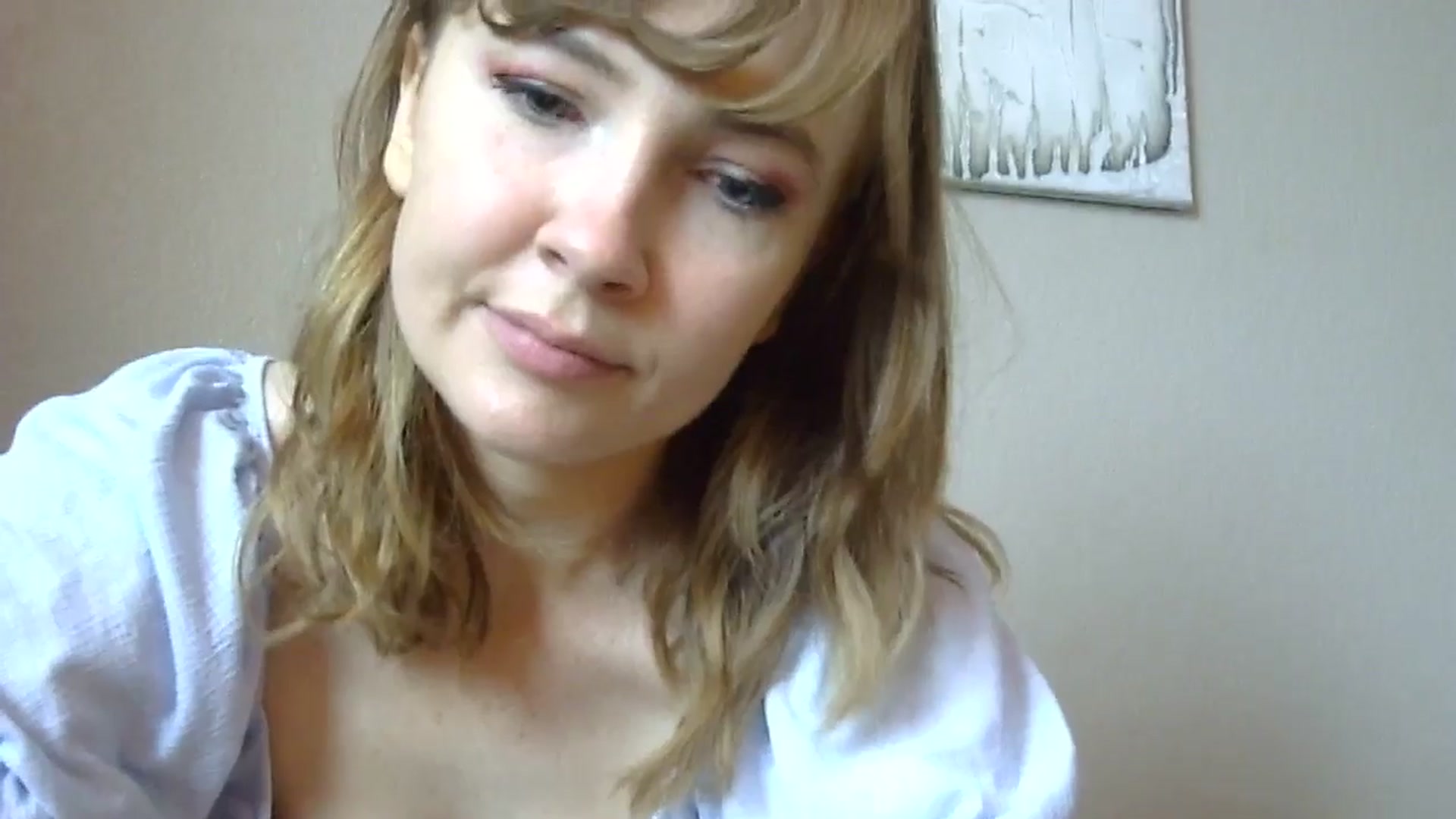 Gallery image thumbnail from KirbyCutie's myfreecams stream on, 04/27/2024, 16:48 image 9 of 20