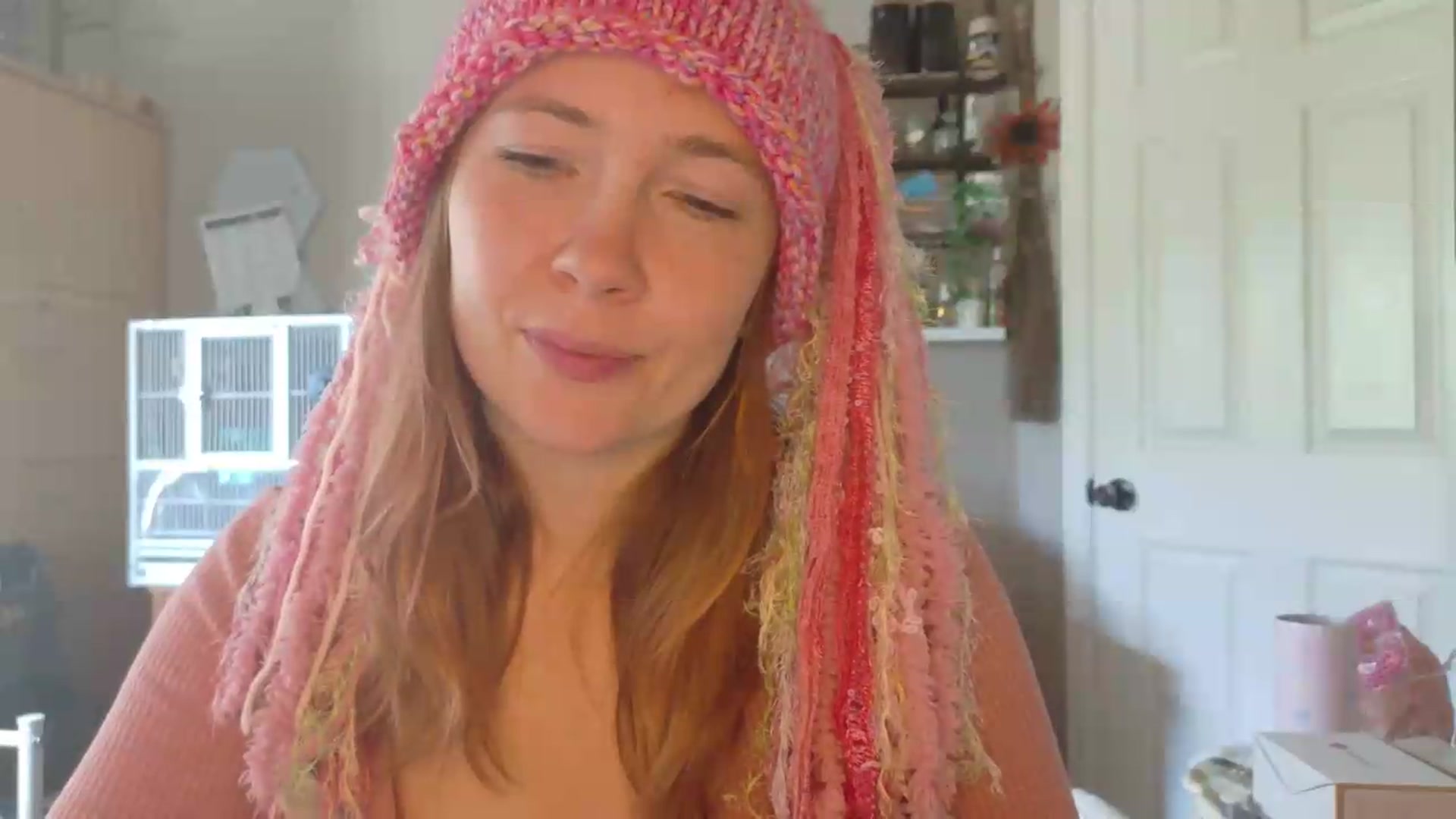 Gallery image thumbnail from KirbyCutie's myfreecams stream on, 05/21/2026, 18:51 image 8 of 20