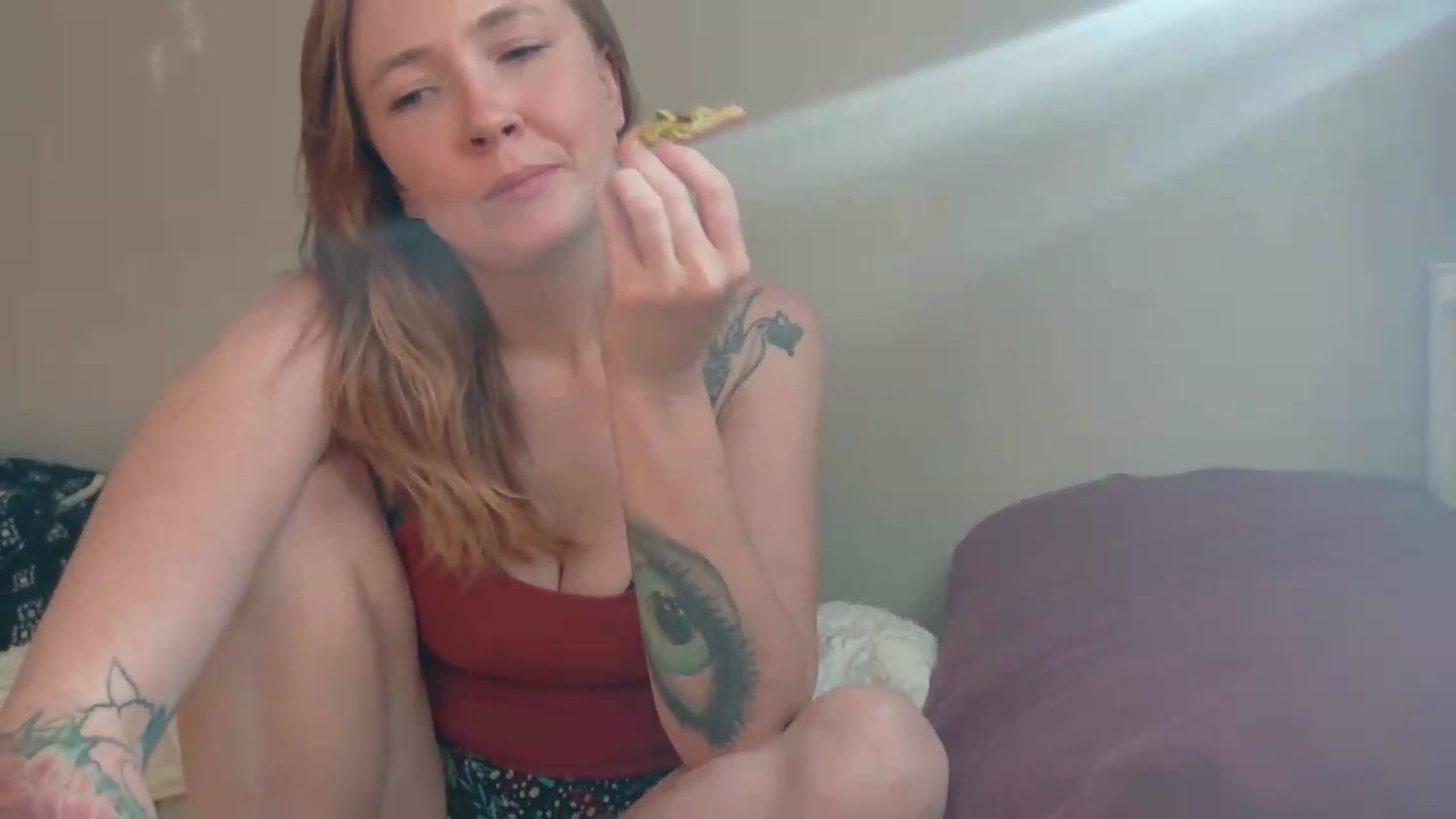 Gallery image thumbnail from KirbyCutie's myfreecams stream on, 06/08/2026, 23:57 image 17 of 20