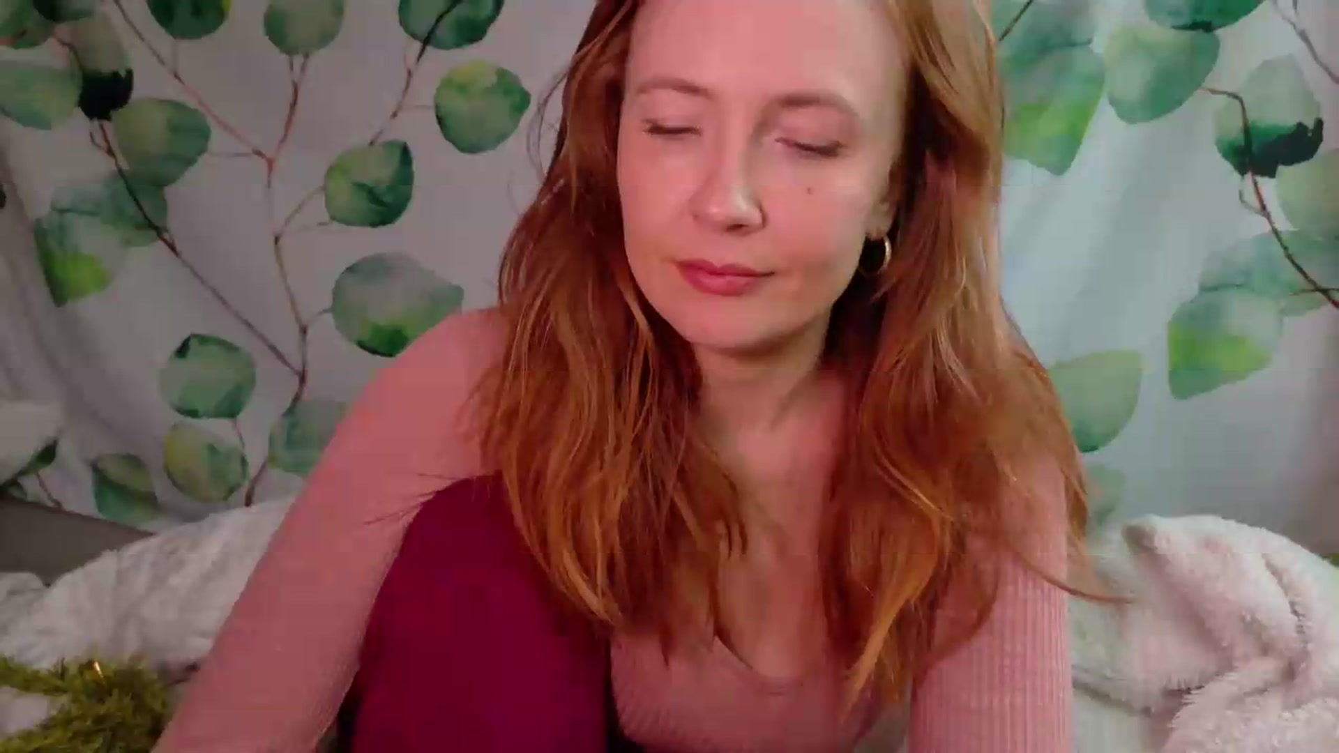 Gallery image thumbnail from KirbyCutie's myfreecams stream on, 07/09/2026, 21:47 image 18 of 20