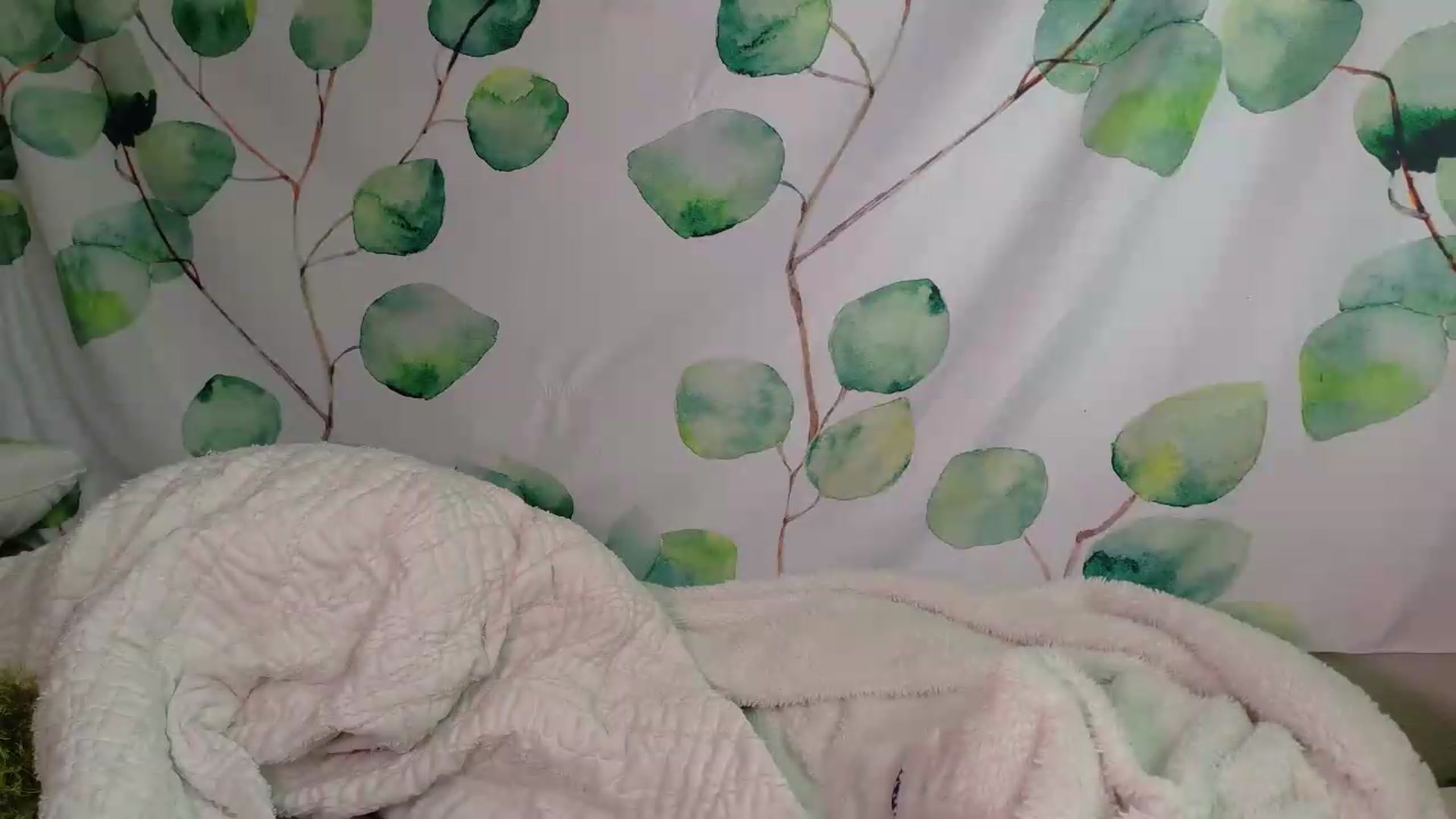 Gallery image thumbnail from KirbyCutie's myfreecams stream on, 07/09/2026, 21:47 image 14 of 20
