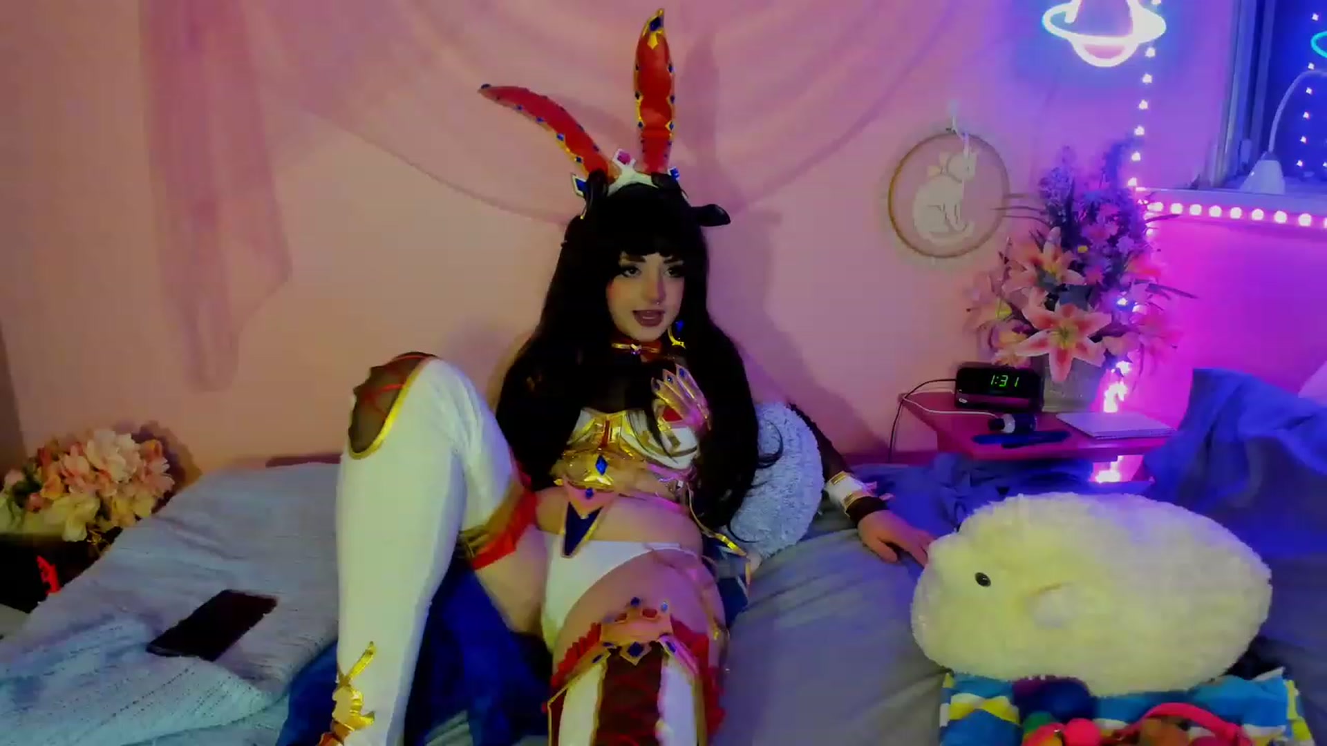 Gallery image thumbnail from KiriHill's myfreecams stream on, 12/16/2022, 06:50 image 7 of 20