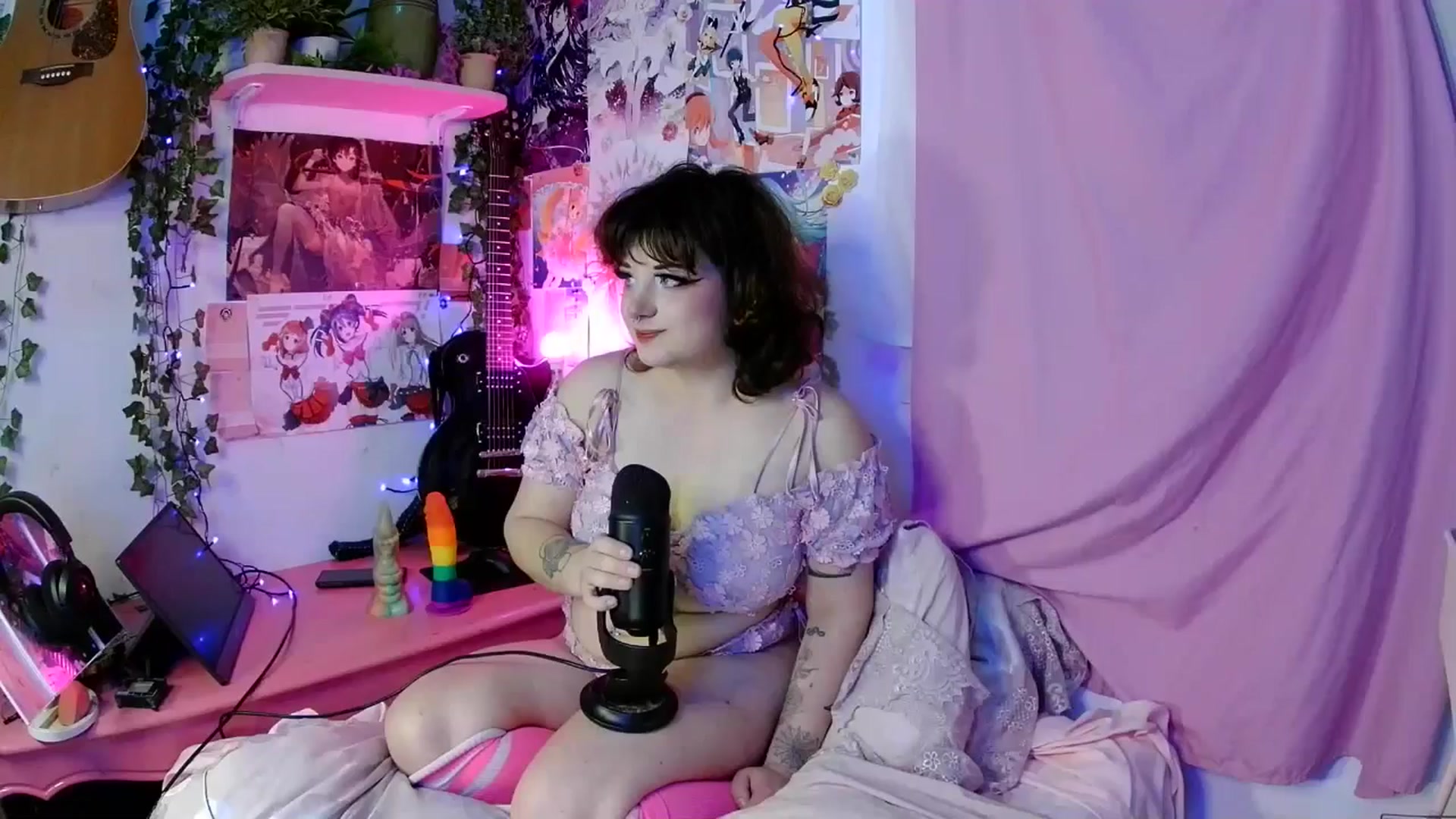 Gallery image thumbnail from KiriHill's myfreecams stream on, 11/20/2025, 04:46 image 14 of 20