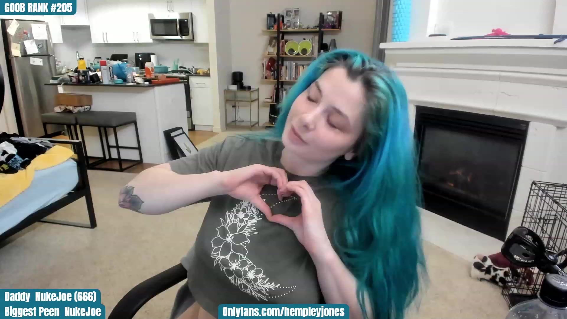 Gallery image thumbnail from KismaAss's myfreecams stream on, 01/03/2023, 02:53 image 5 of 20