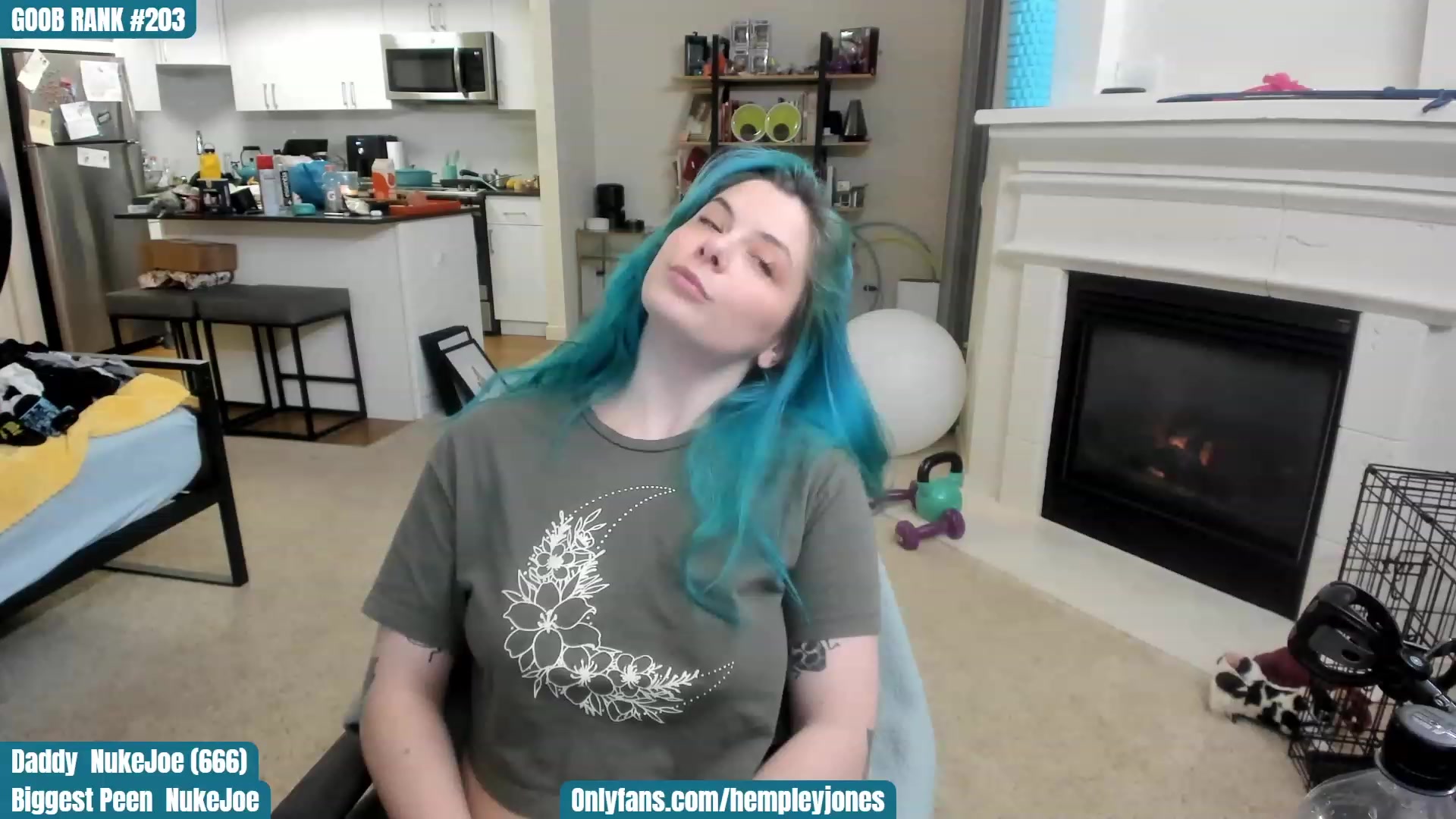 Gallery image thumbnail from KismaAss's myfreecams stream on, 01/03/2023, 02:53 image 9 of 20