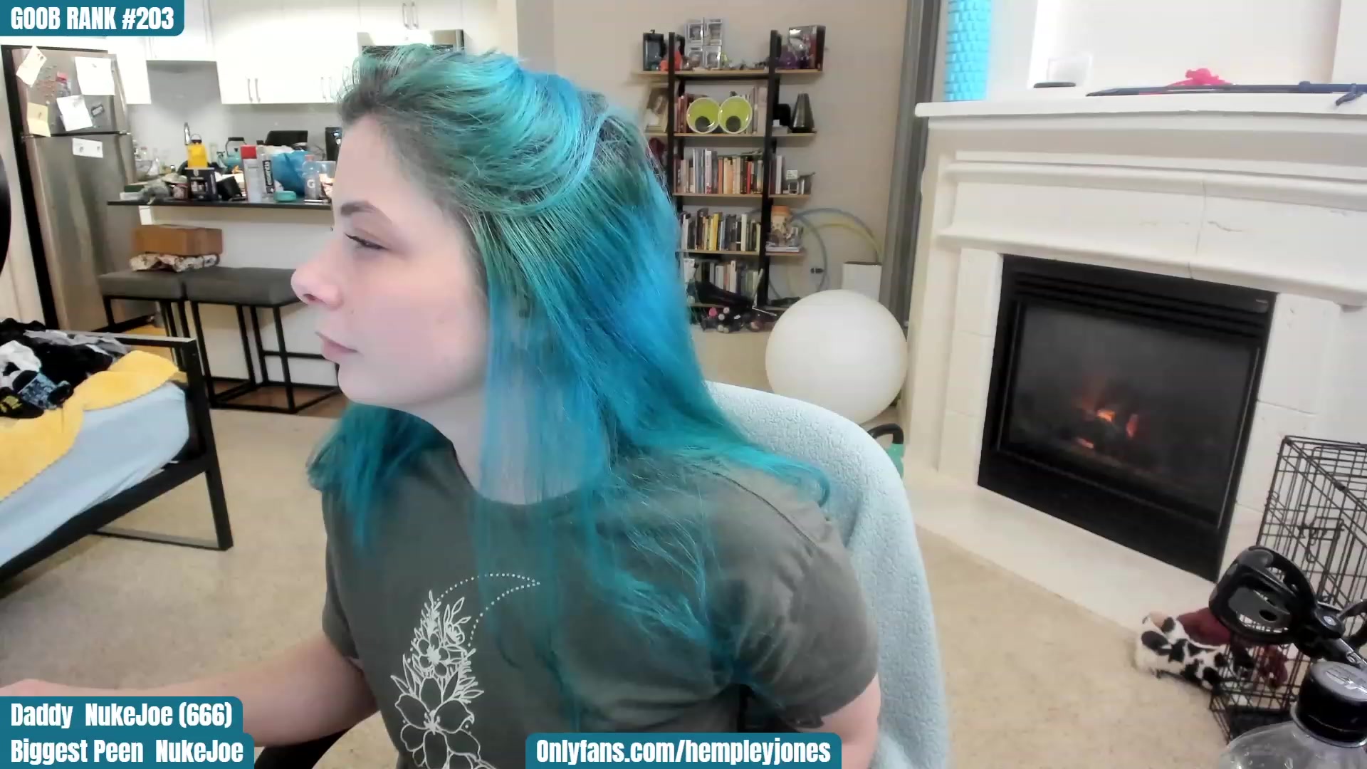Gallery image thumbnail from KismaAss's myfreecams stream on, 01/03/2023, 02:53 image 8 of 20