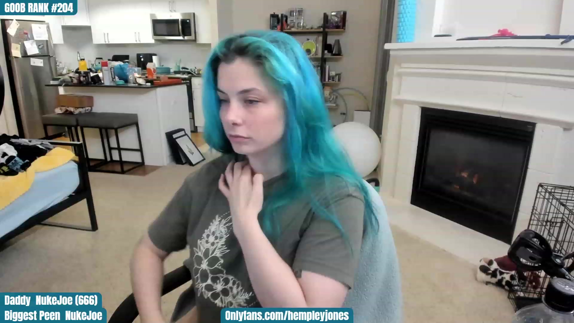 Gallery image thumbnail from KismaAss's myfreecams stream on, 01/03/2023, 02:53 image 10 of 20