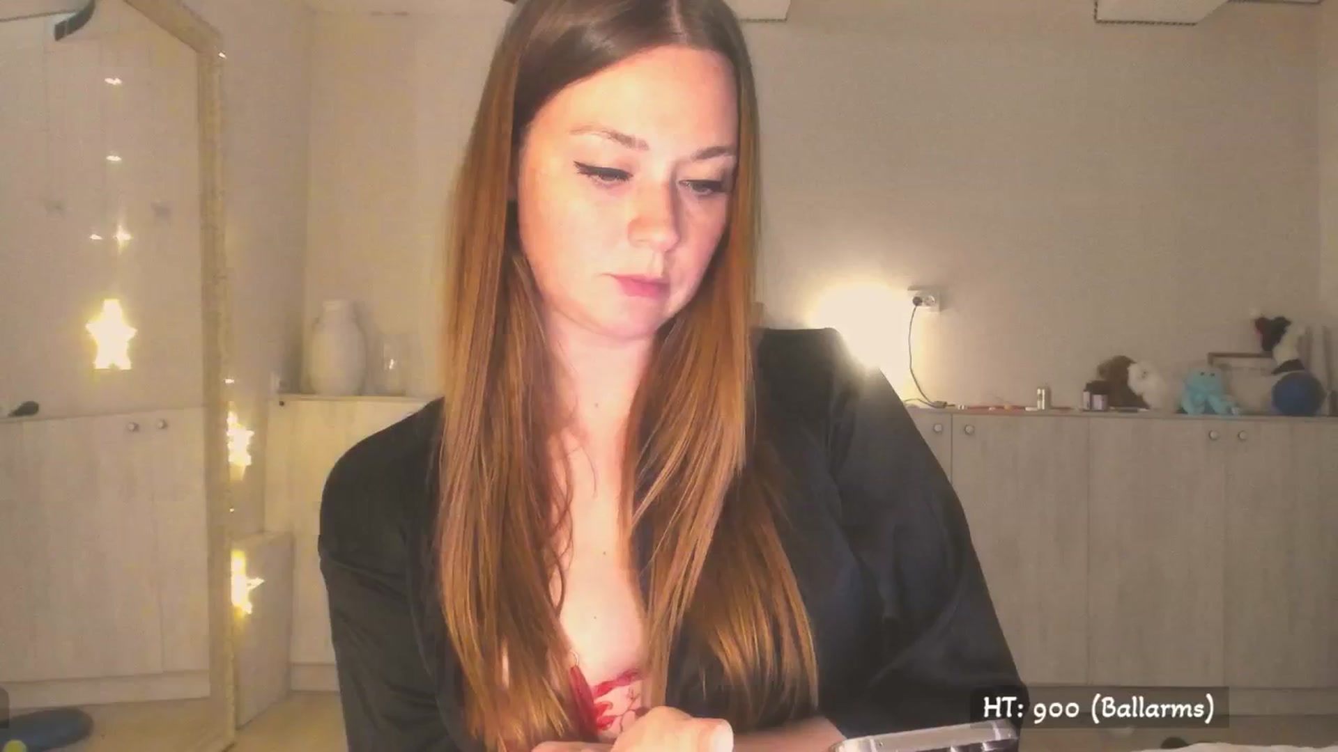 Gallery image thumbnail from KissMyEyess's myfreecams stream on, 07/08/2025, 01:16 image 6 of 20