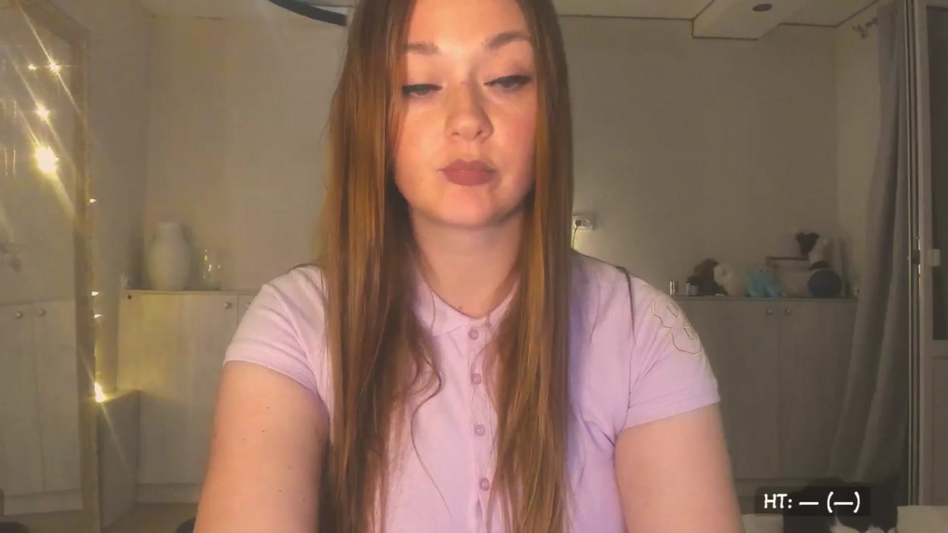 Gallery image thumbnail from KissMyEyess's myfreecams stream on, 07/12/2025, 24:00 image 11 of 20