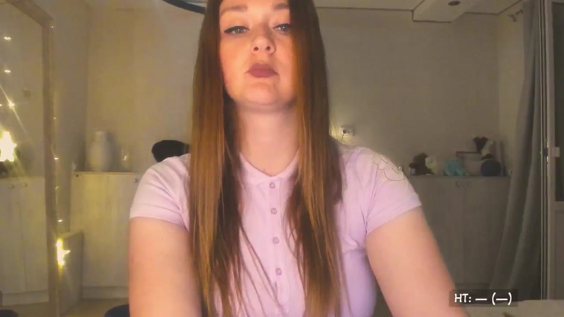 Gallery image thumbnail from KissMyEyess's myfreecams stream on, 07/12/2025, 24:00 image 4 of 20