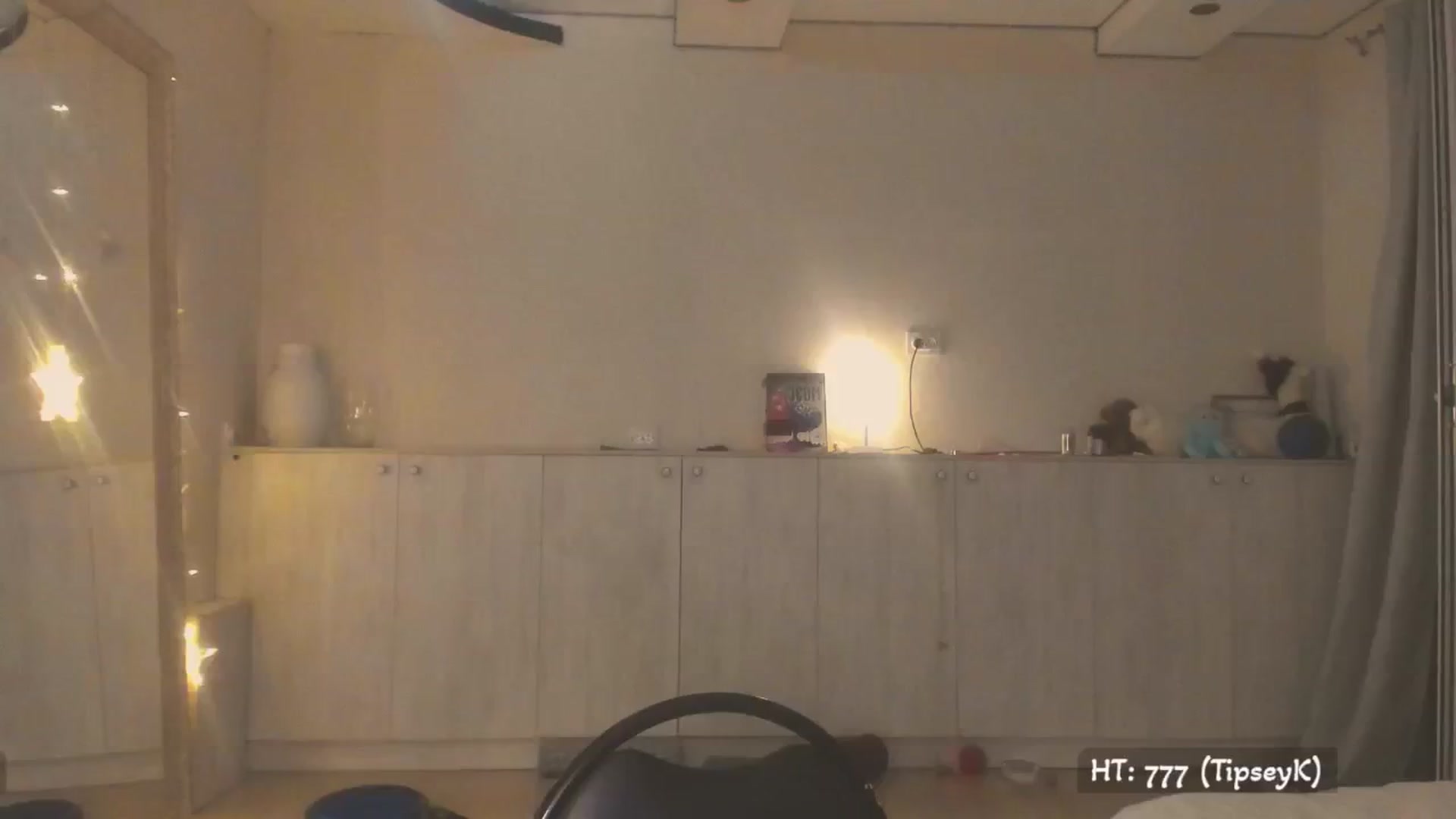 Gallery image thumbnail from KissMyEyess's myfreecams stream on, 07/12/2025, 01:09 image 6 of 20