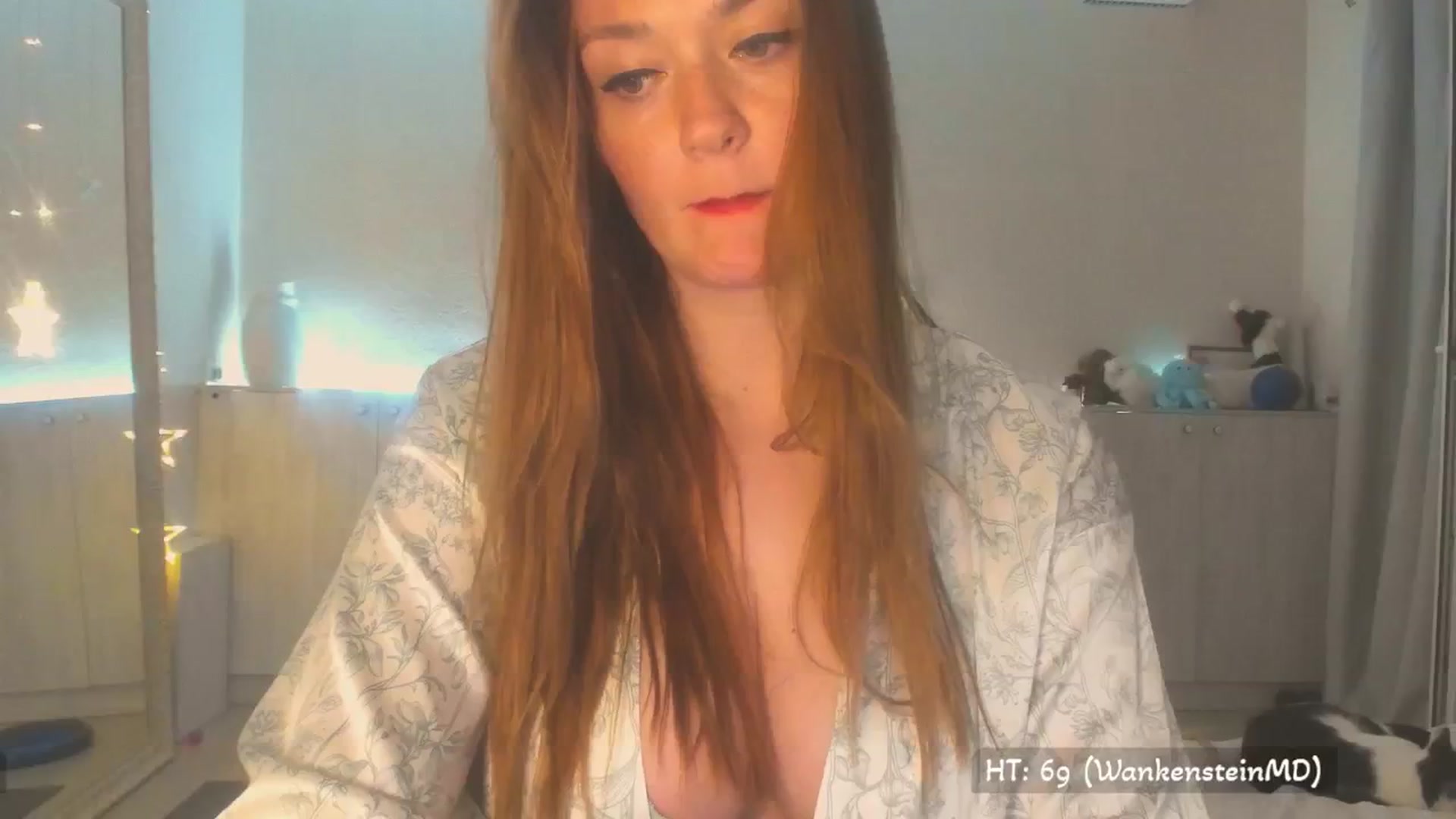 Gallery image thumbnail from KissMyEyess's myfreecams stream on, 07/13/2025, 01:22 image 2 of 20